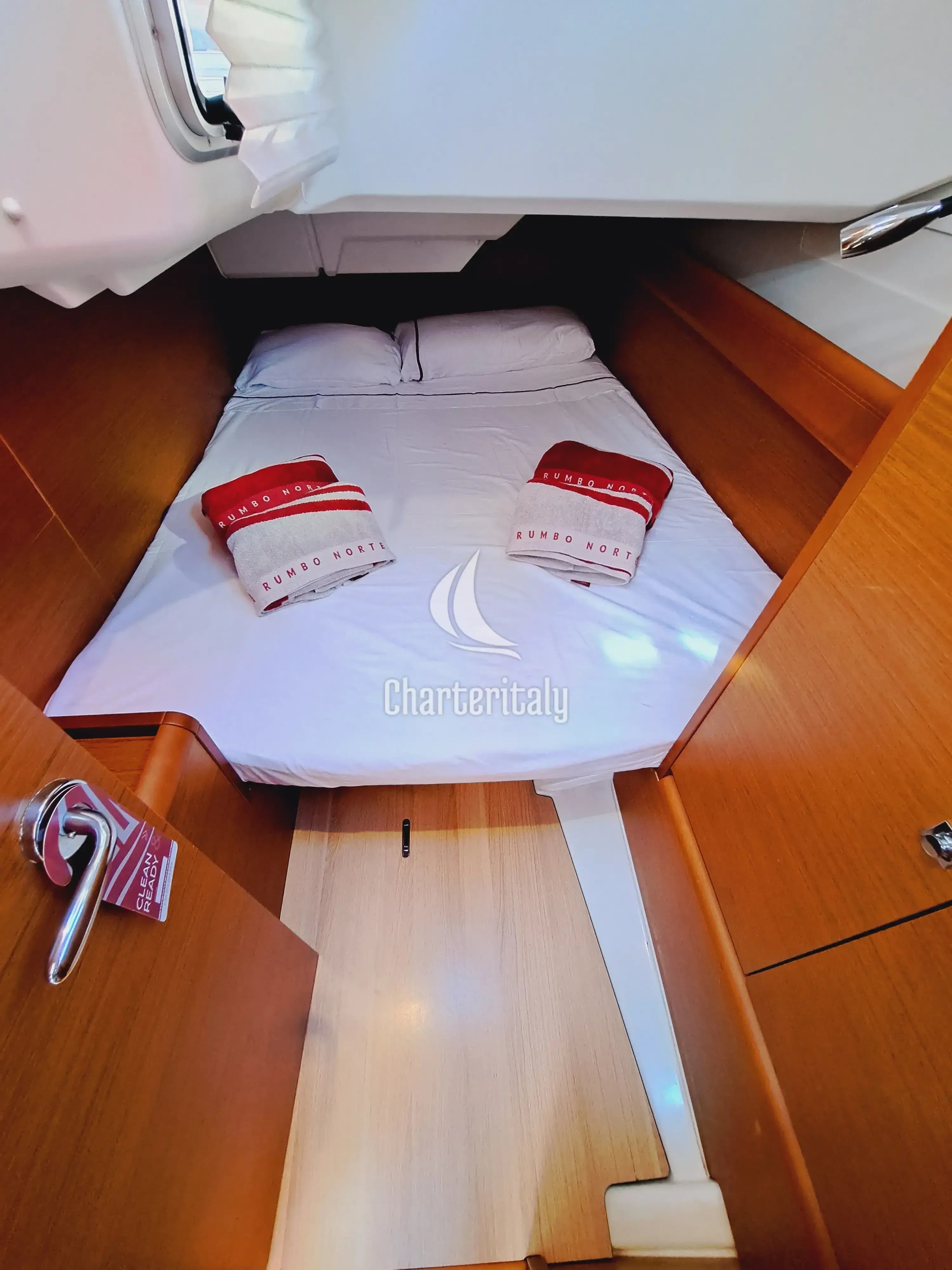 Sun Odyssey 389 - EMILINA - 6
