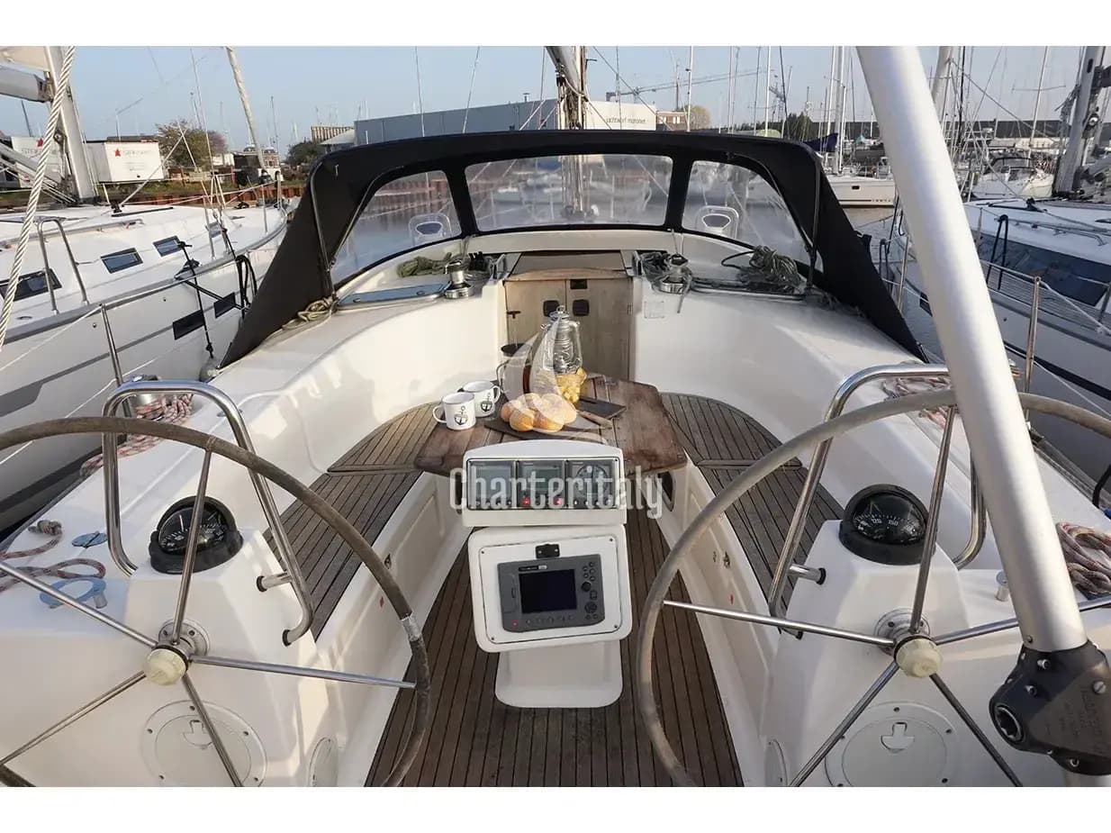 Bavaria 40 Cruiser - Bavaria 40 Cruiser - 1