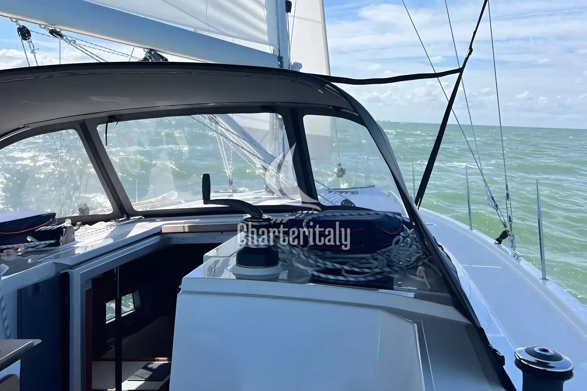 Bavaria C42 - Blue Eyes - 5