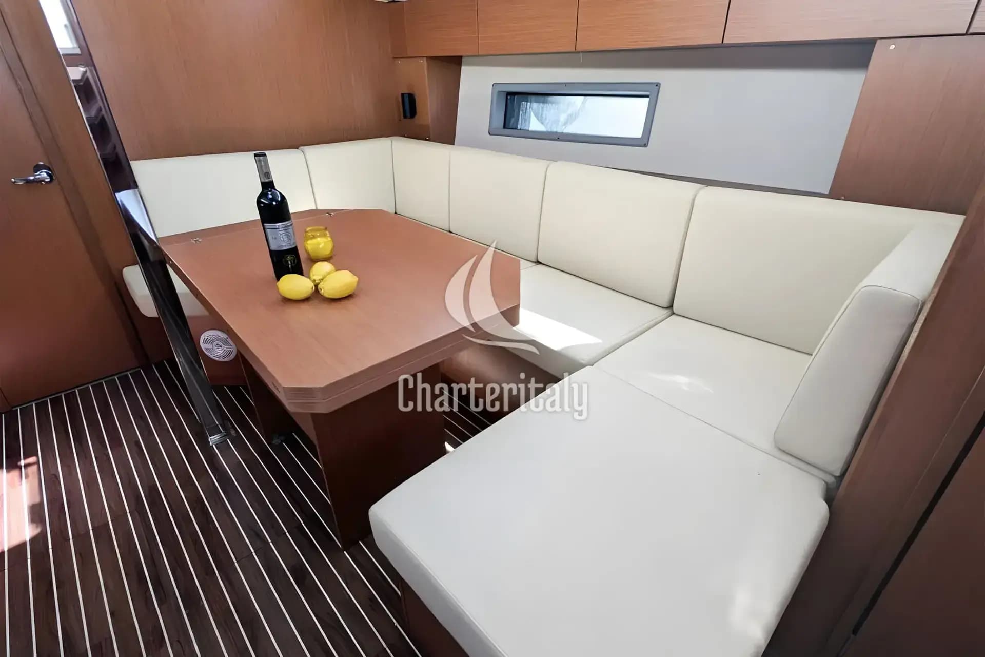 Bavaria C42 - Blue Eyes - 11