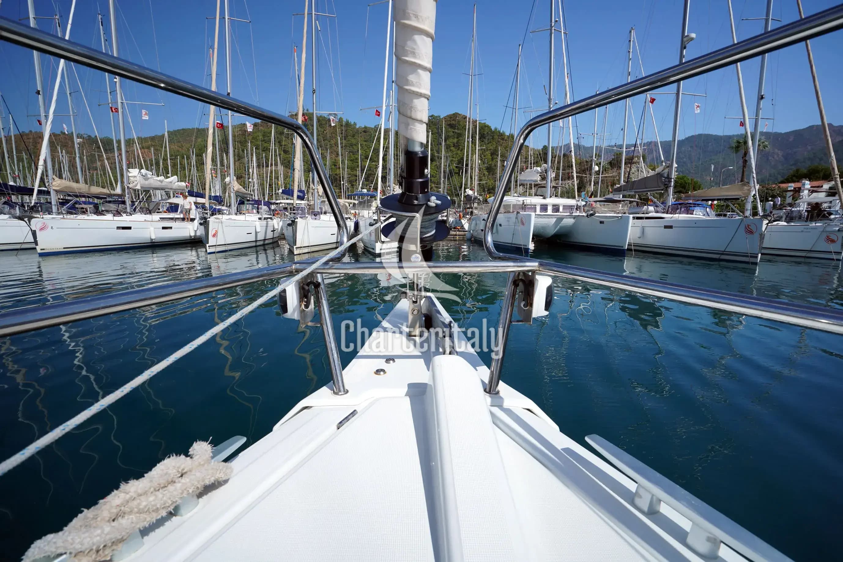 Sun Odyssey 389 - Gin Fizz - 12