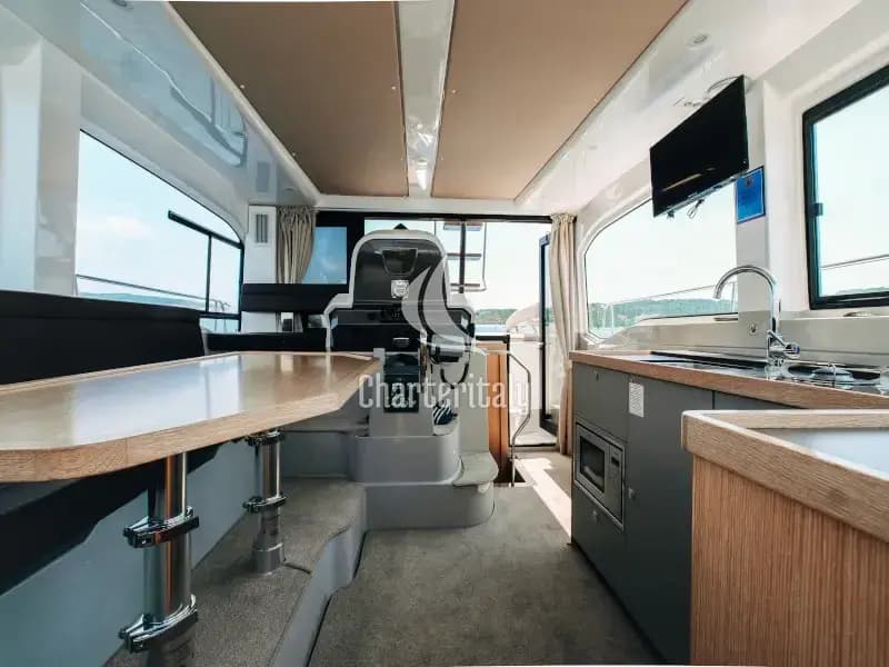 Bavaria E40 Fly - Danijela - 4