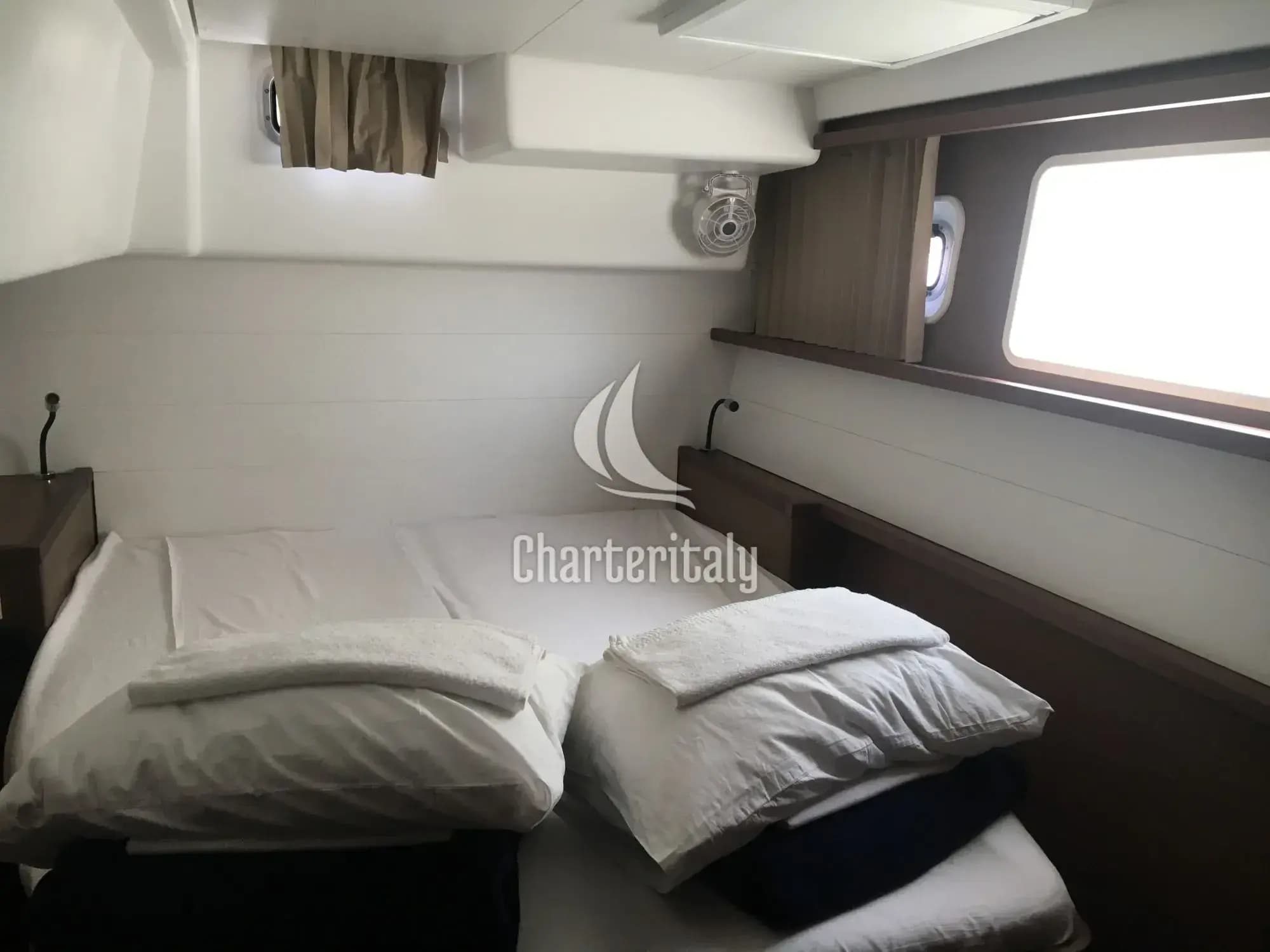 Lagoon 450 F - 4 + 2 cab. - Samogon - 22