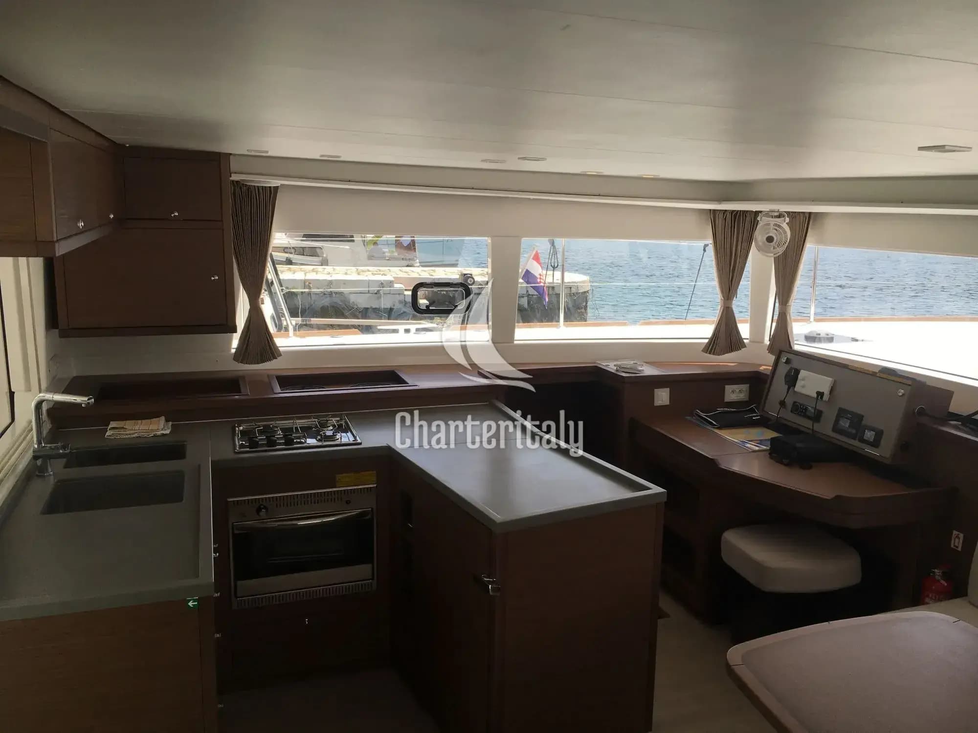 Lagoon 450 F - 4 + 2 cab. - Samogon - 13