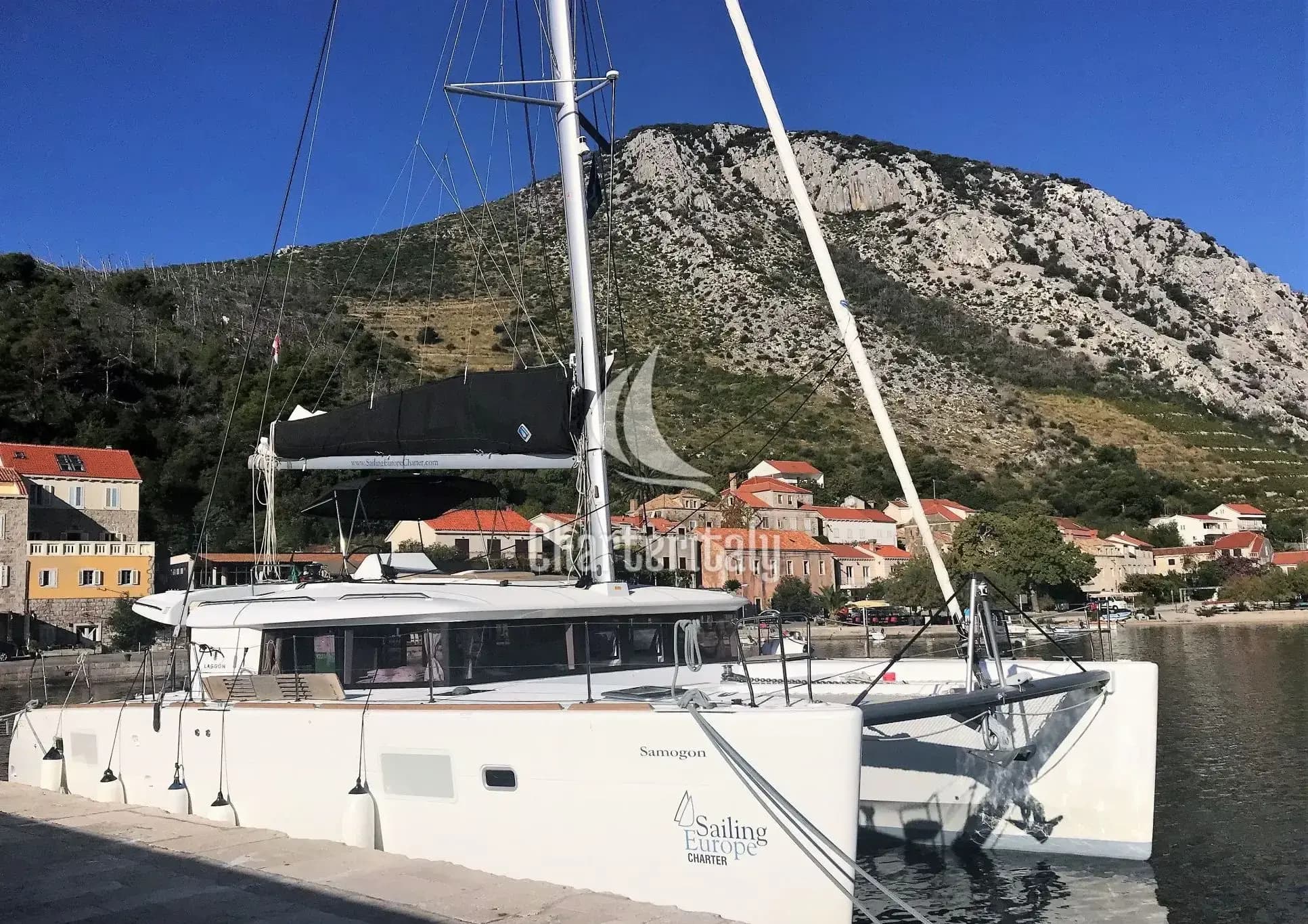 Lagoon 450 F - 4 + 2 cab. - Samogon - 1