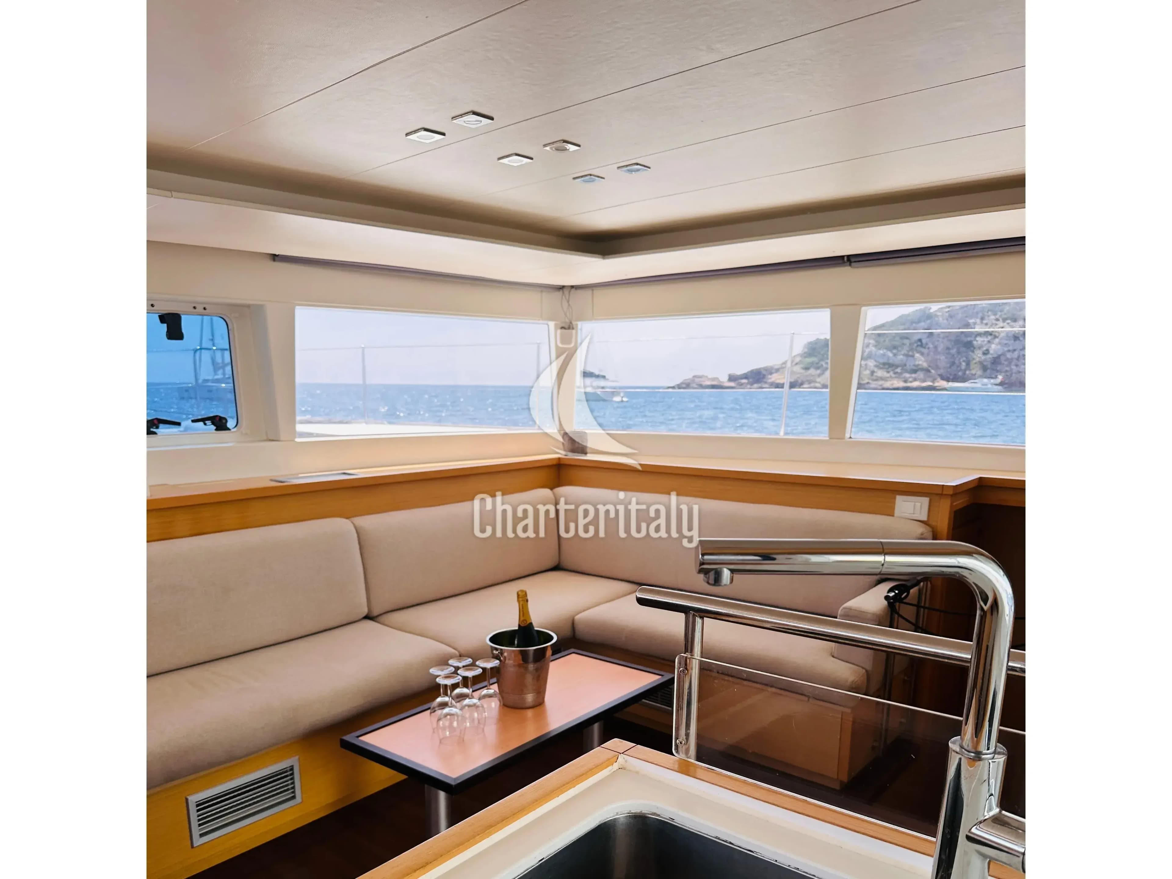 Lagoon 450 Fly - Fornes - 3