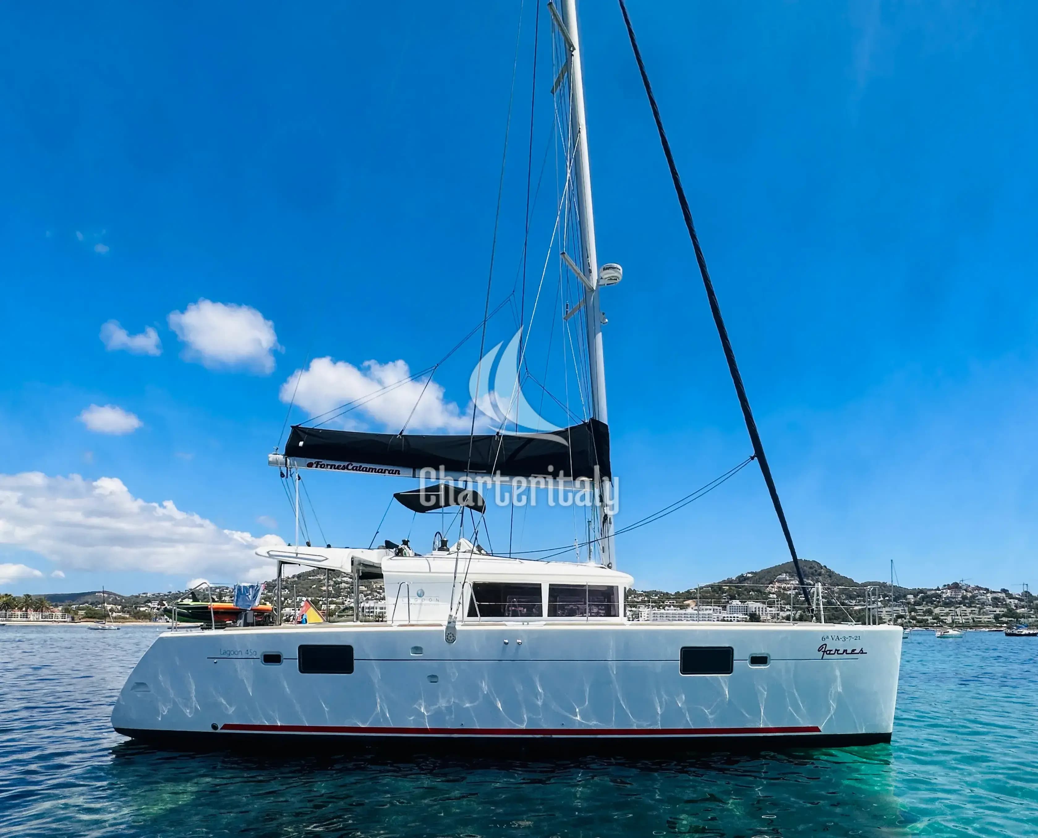Lagoon 450 Fly - Fornes - 2