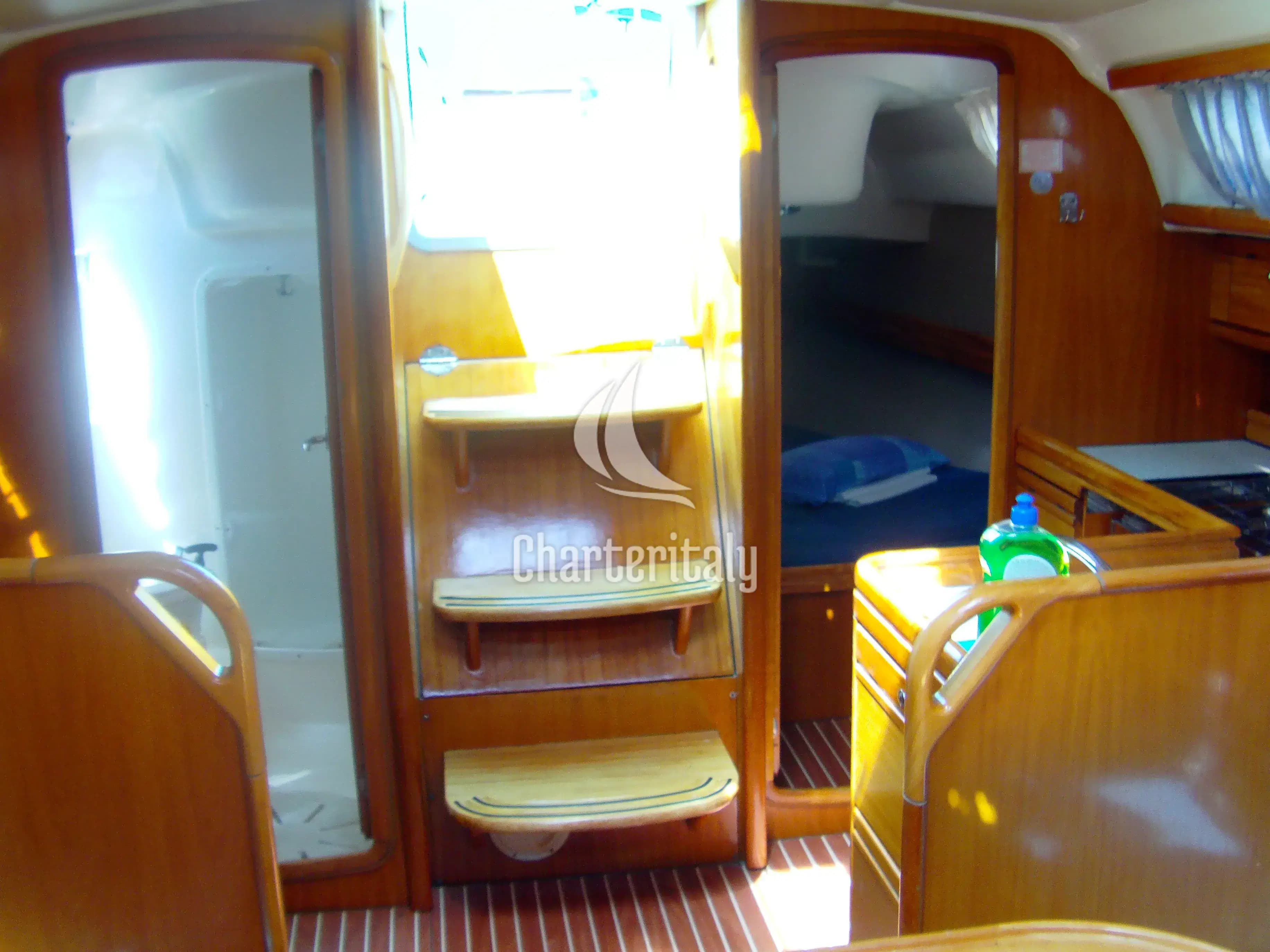 Bavaria 33 Cruiser - CATHERINE - 15