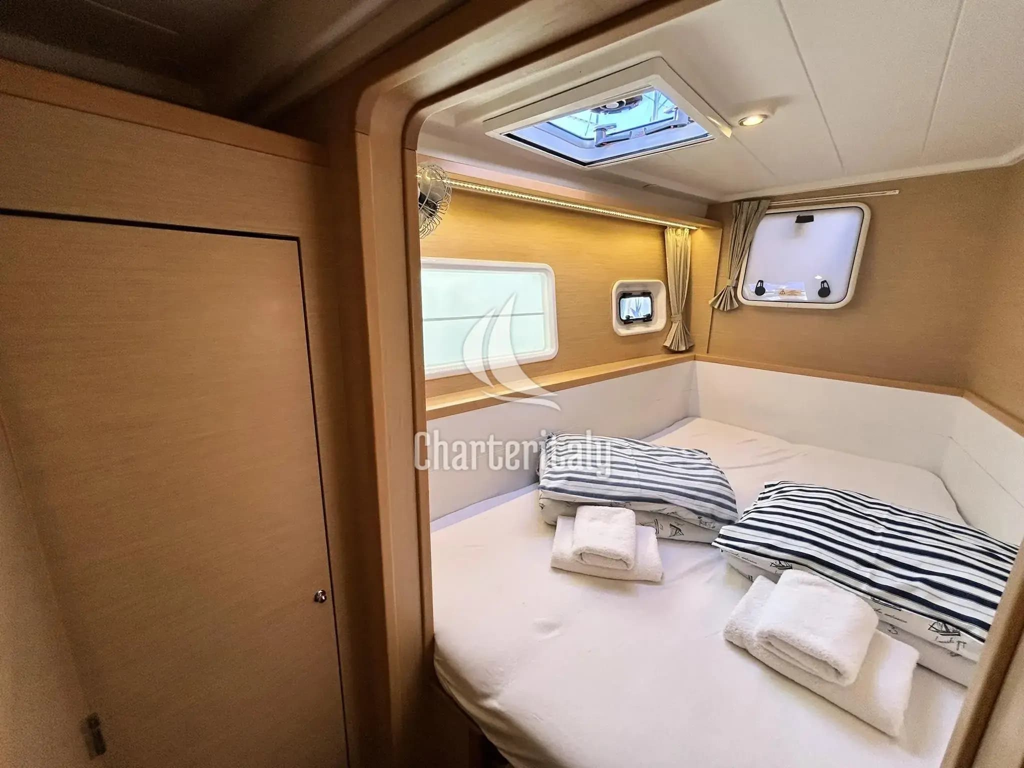 Lagoon 400 S2 - AQUADANCER - 12
