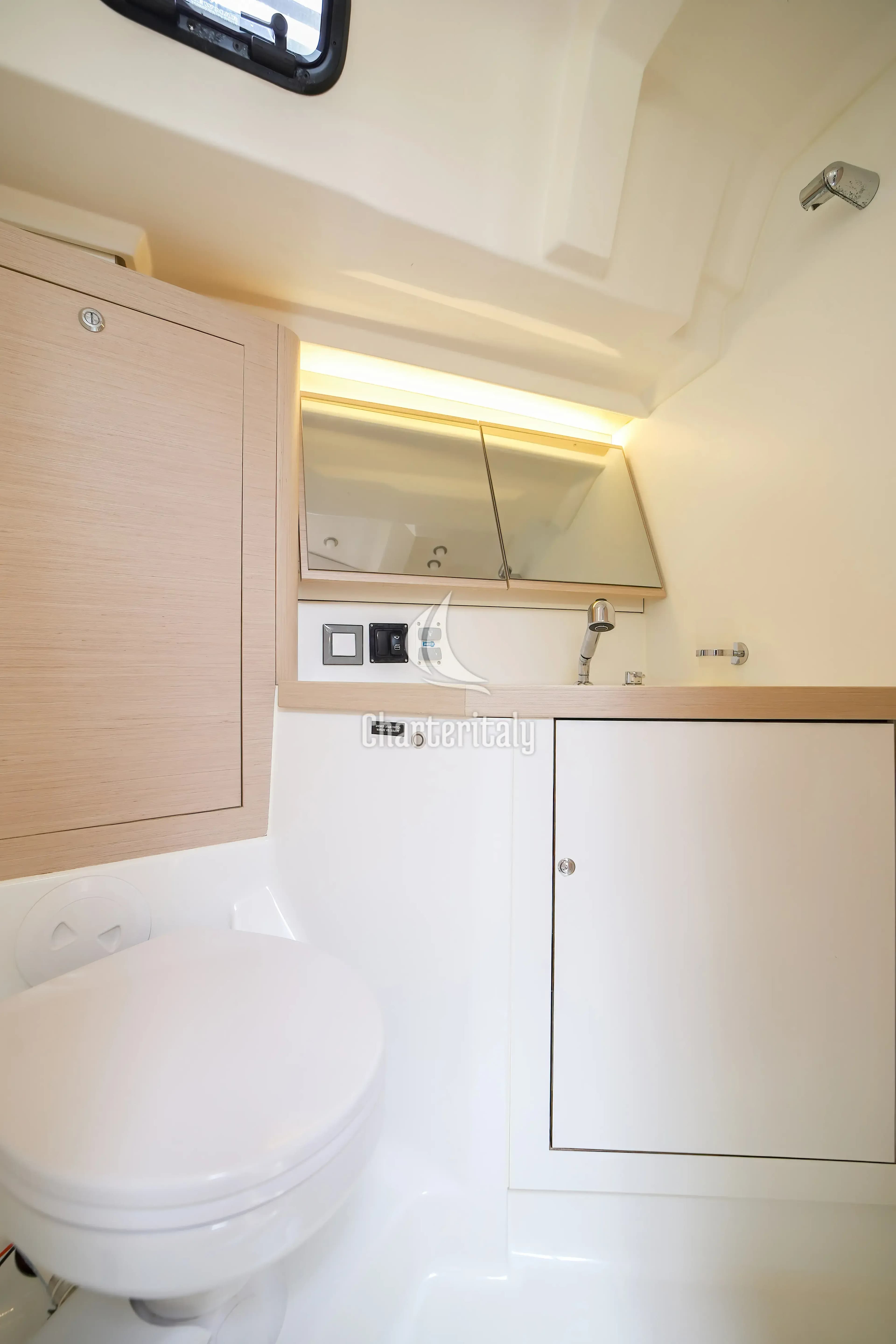 Oceanis 46.1 - Eirene - Standard line - 16