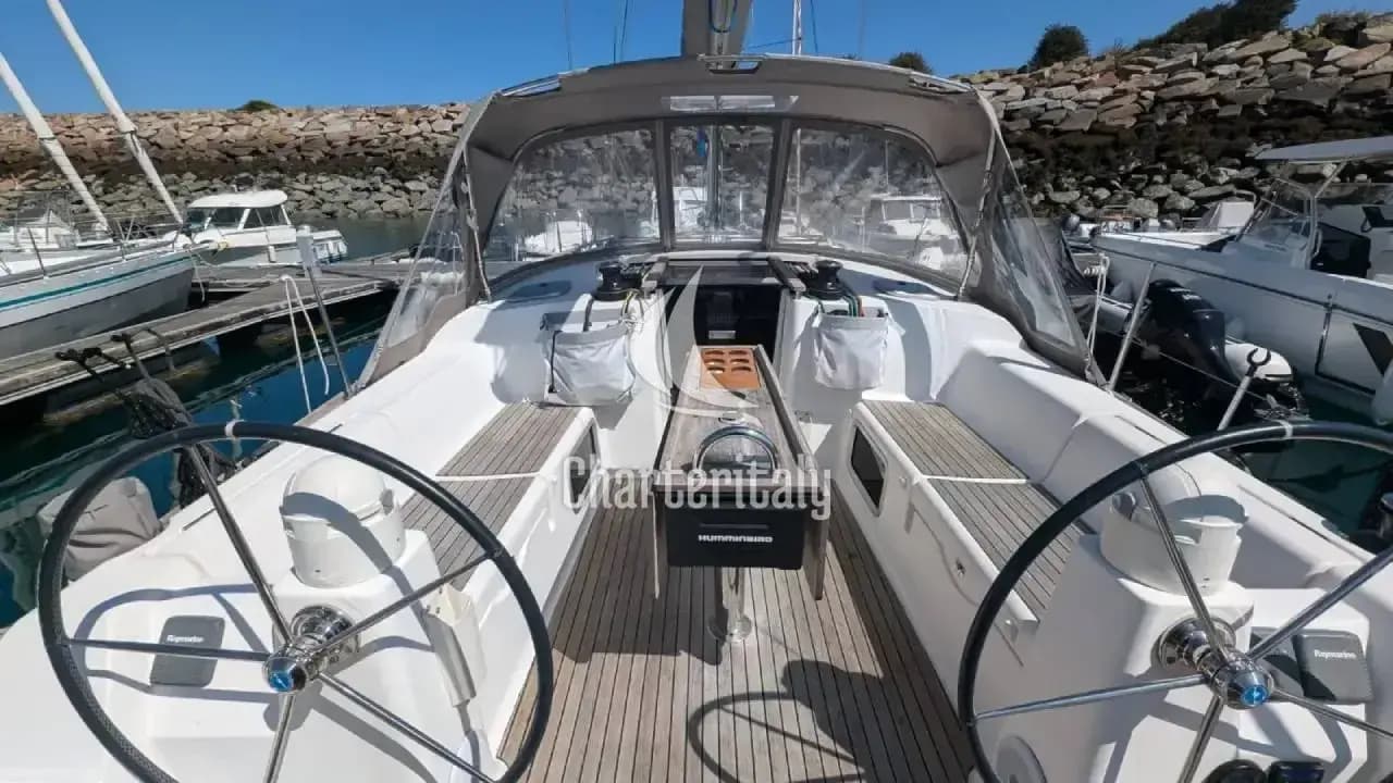 Dufour 375 Grand Large - Tarann - 8