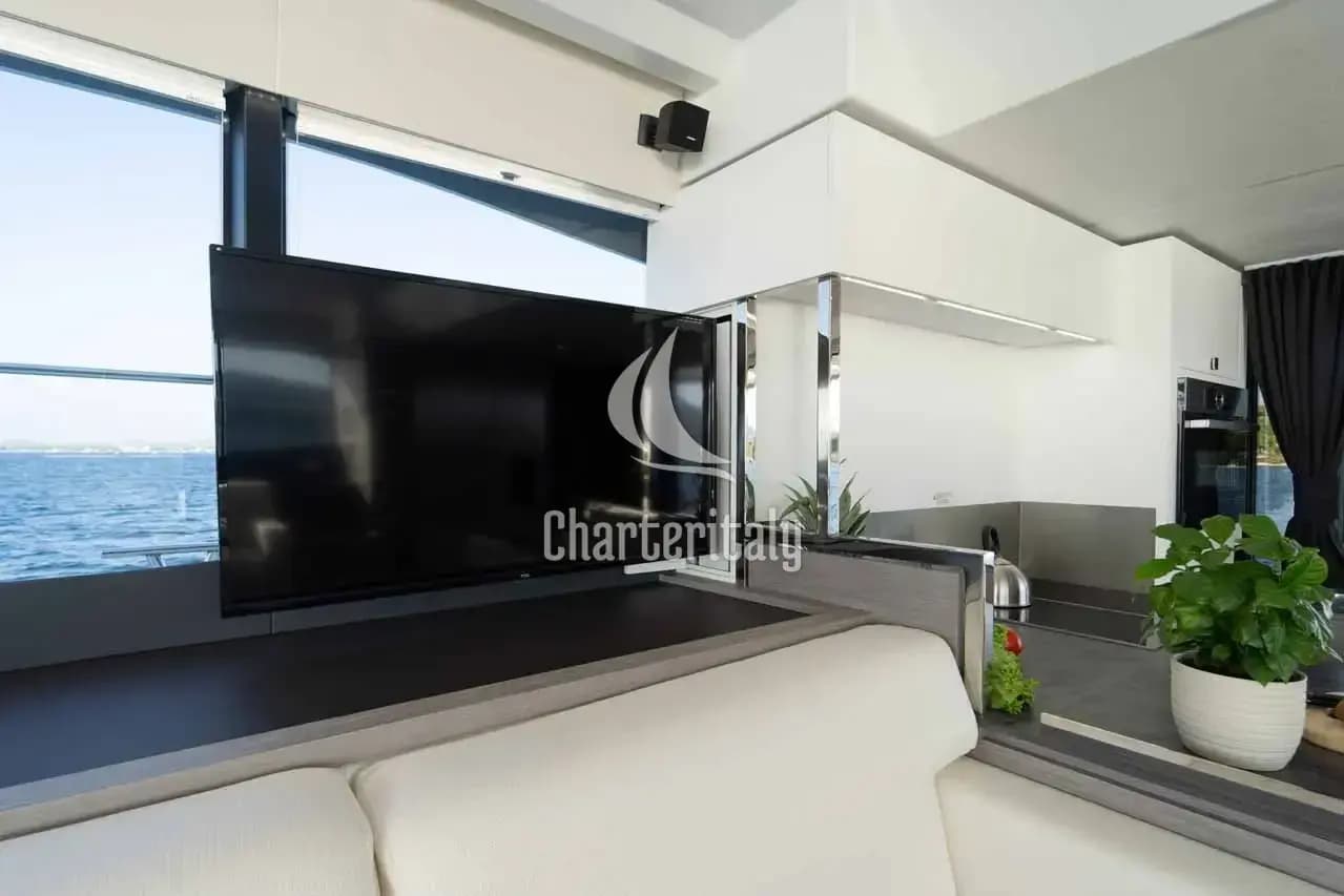 Fountaine Pajot MY6 - Family 2.0 - 25