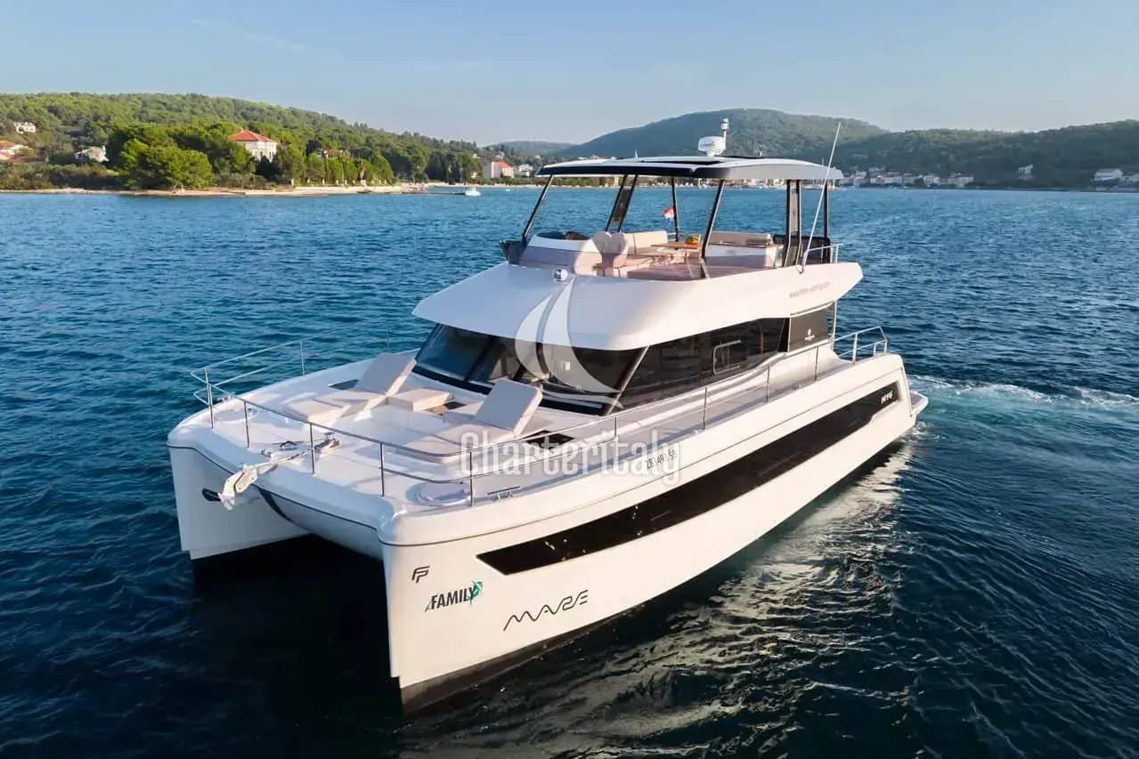 Fountaine Pajot MY6 - Family 2.0 - 1