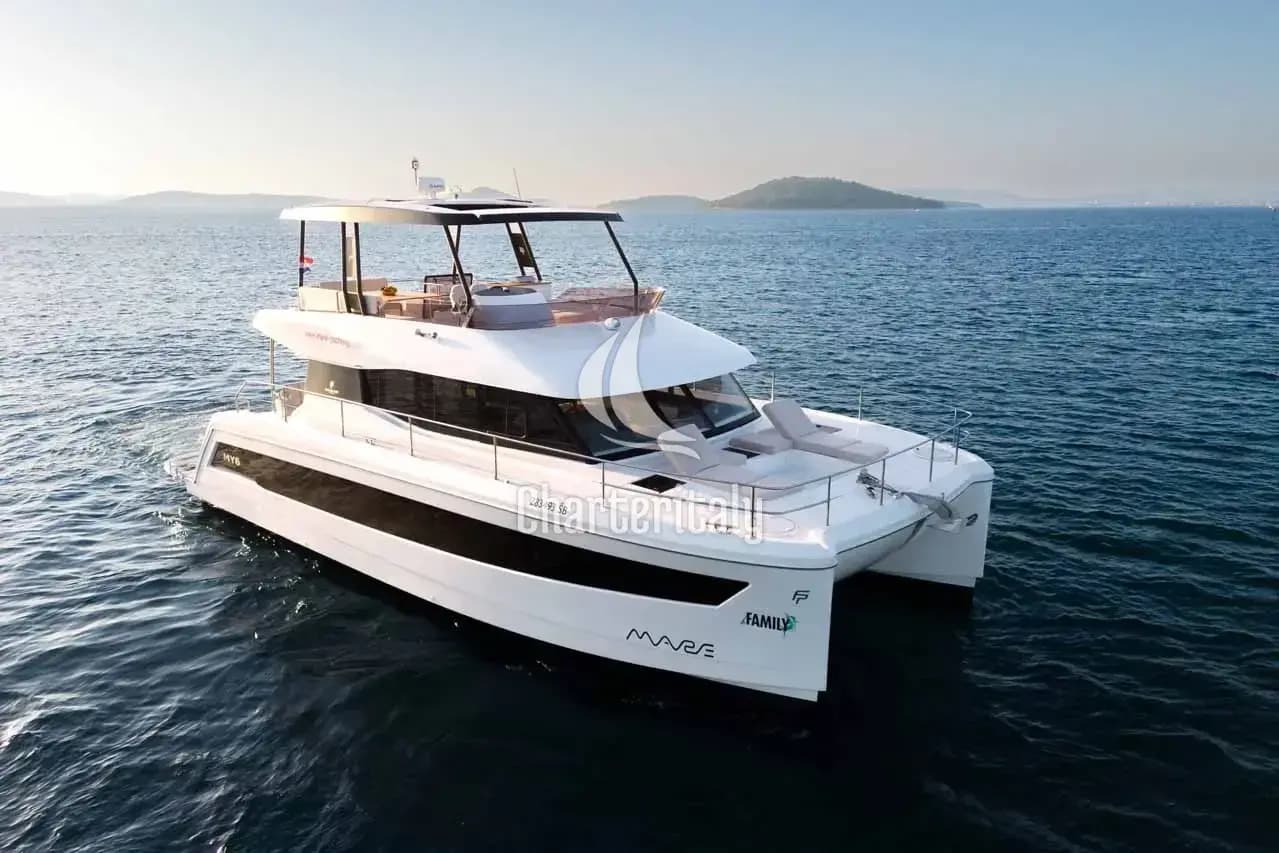 Fountaine Pajot MY6 - Family 2.0 - 5