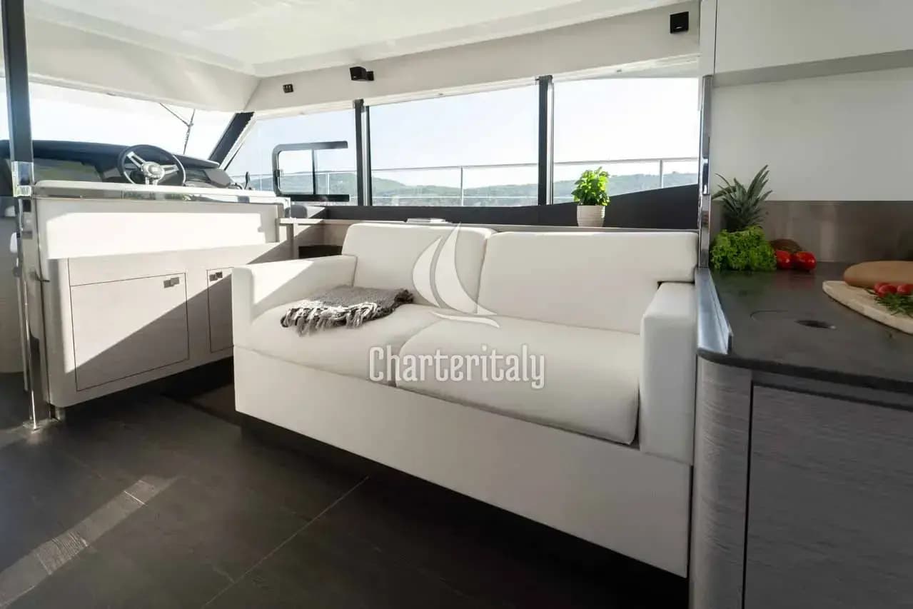 Fountaine Pajot MY6 - Family 2.0 - 24
