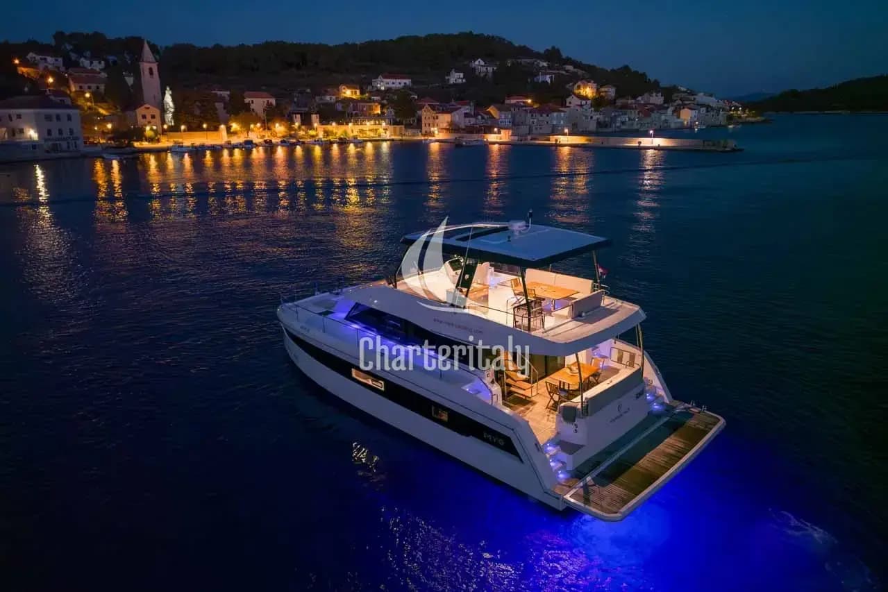 Fountaine Pajot MY6 - Family 2.0 - 41