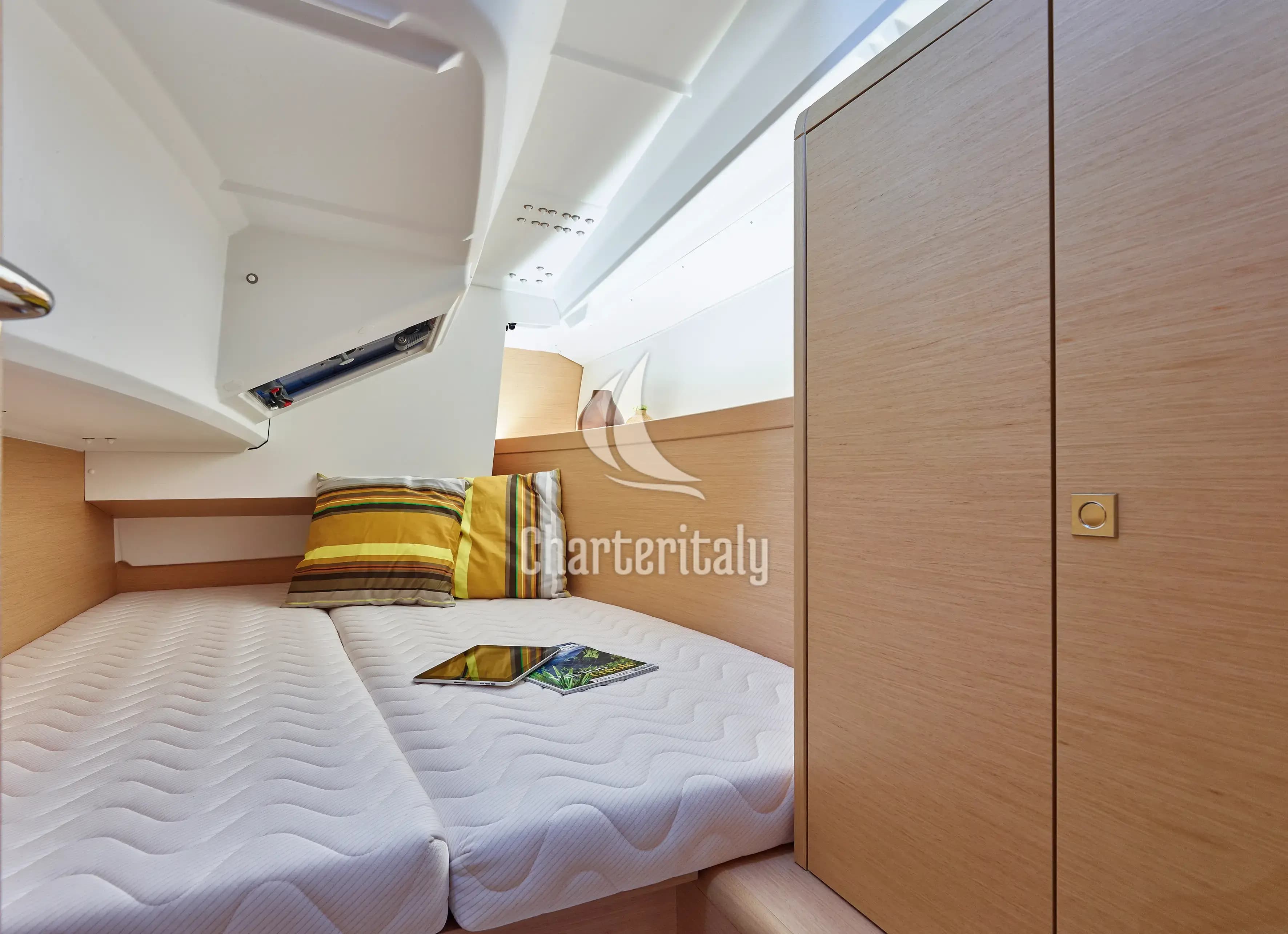 Sun Odyssey 349 - Ana - 2