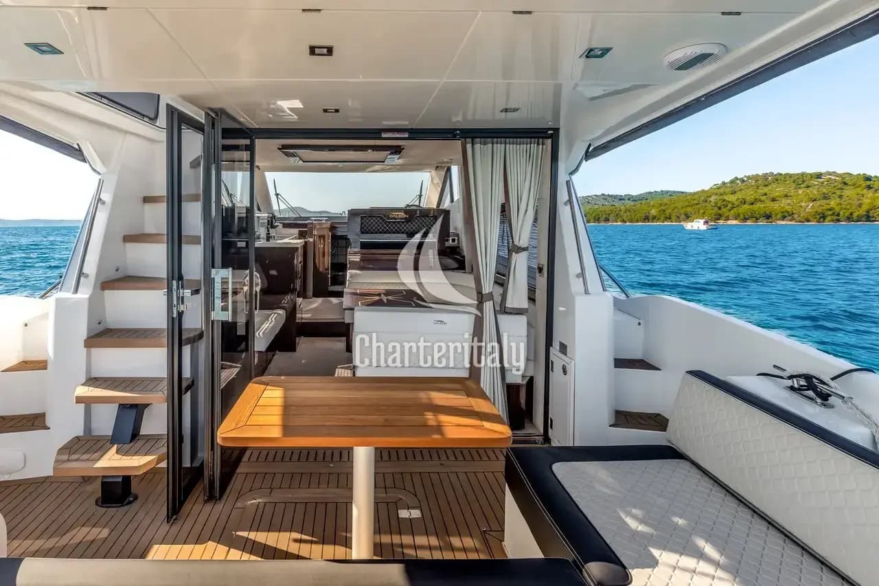 Galeon 420 Fly - 3 cab. - Amber Blue - 13