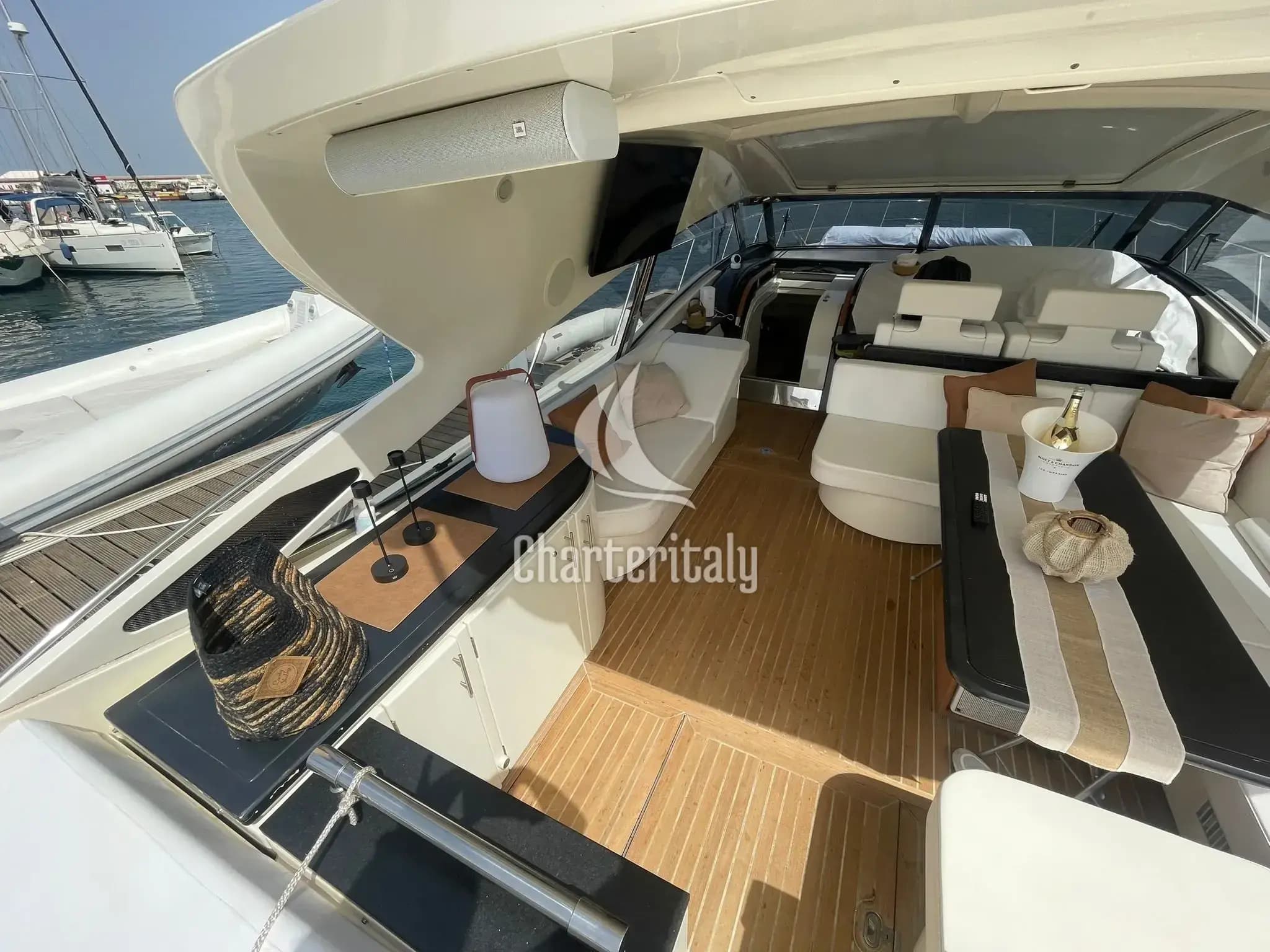 Bayliner 652 - Premium - 22