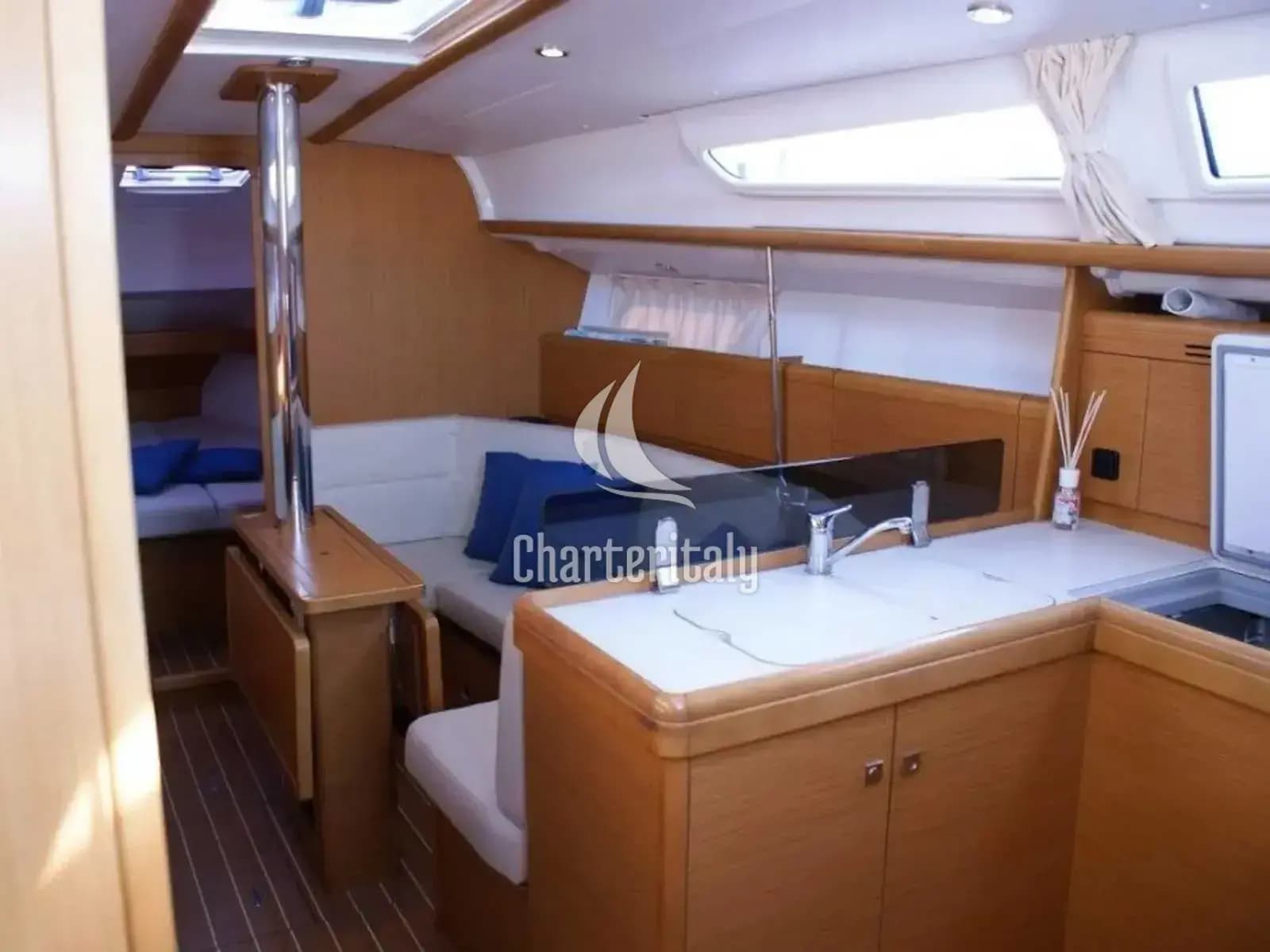 Sun Odyssey 36i - Frivola - 3