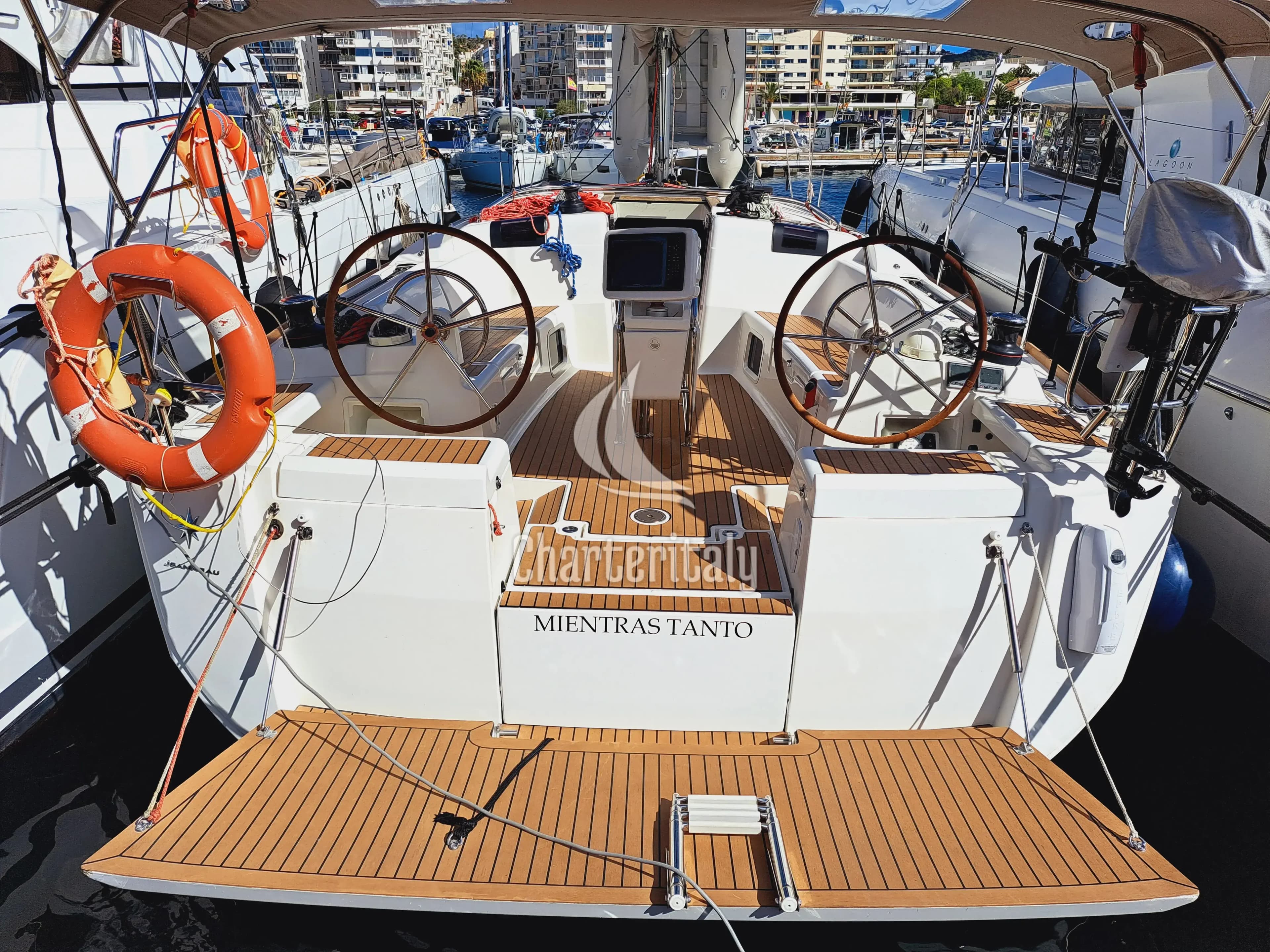 Sun Odyssey 449 - MIENTRAS TANTO - 1