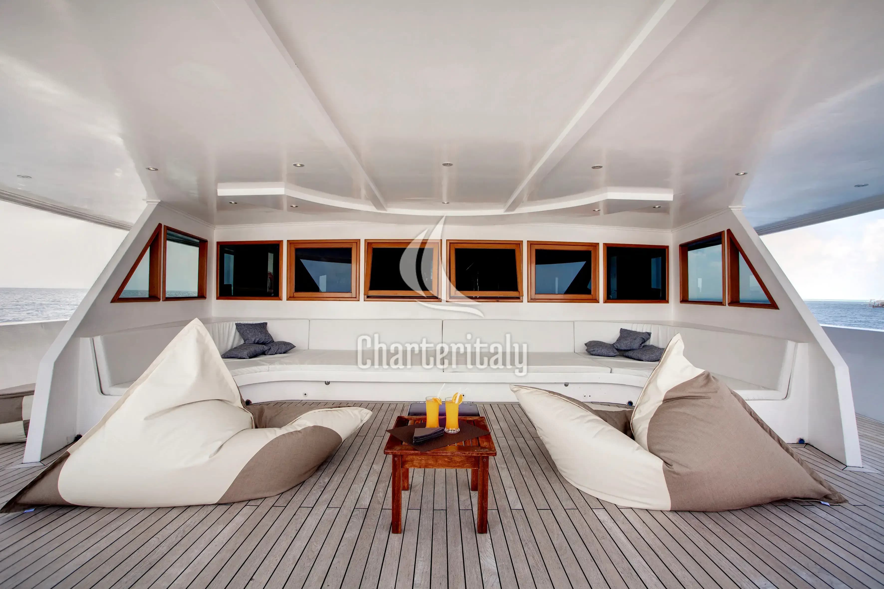 Motoryacht - CAB6 - 12