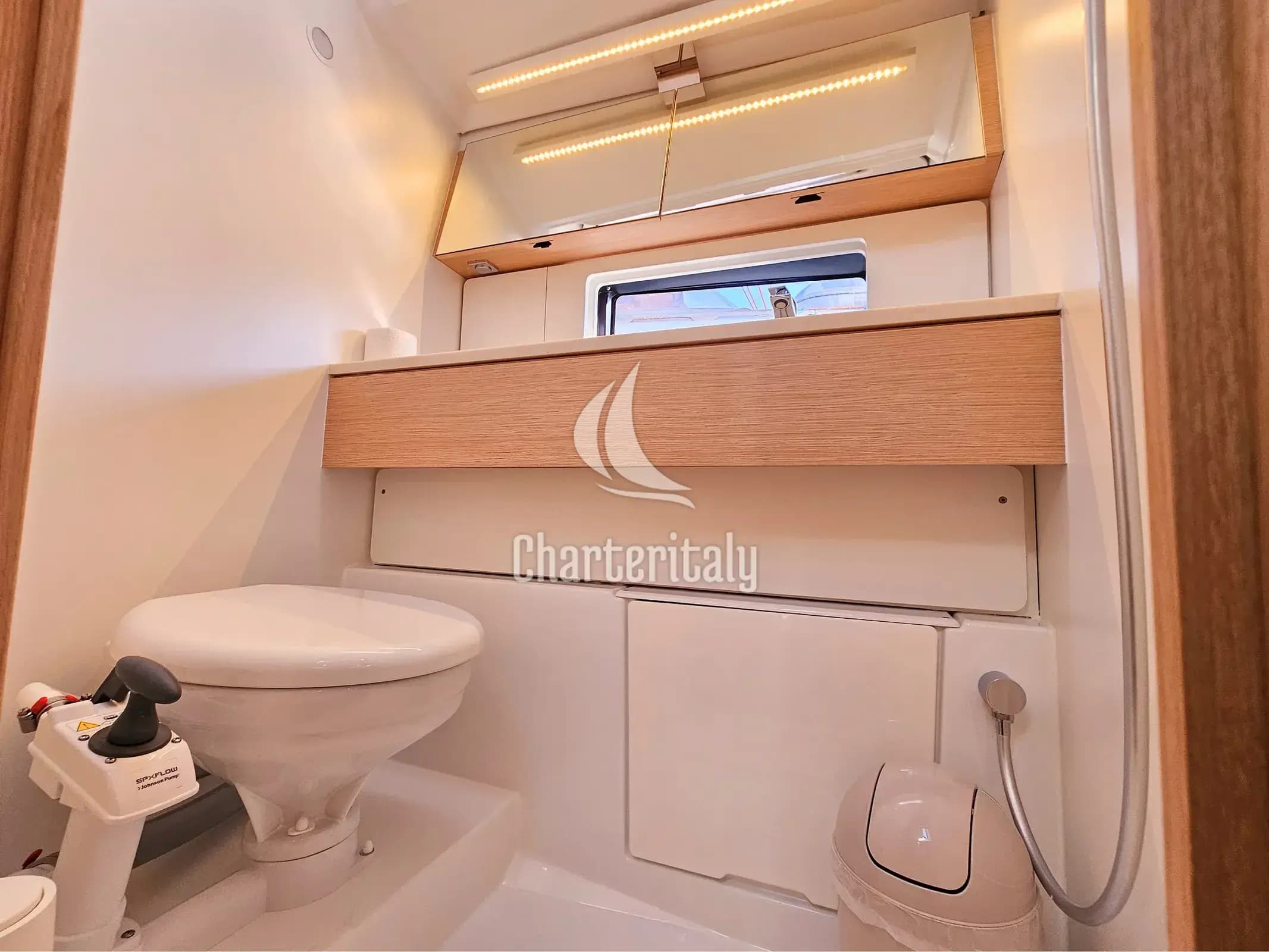 Dufour 44 - Adagio - 39
