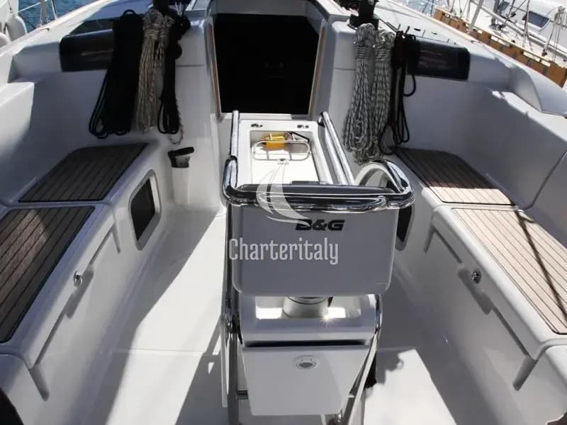 Sun Odyssey 439 - Code - 7