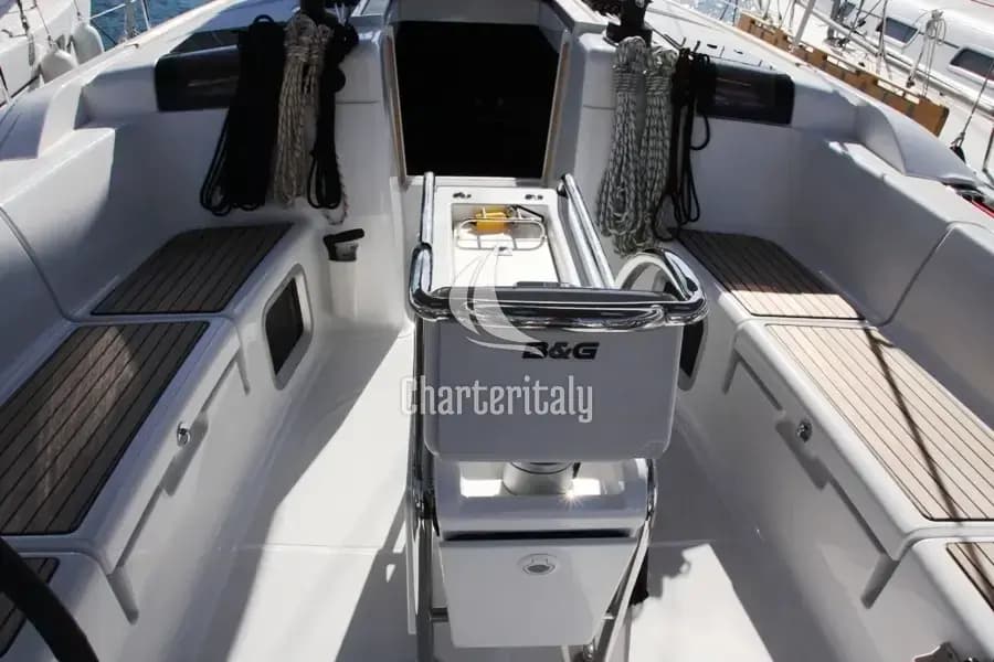 Sun Odyssey 439 - Code - 2
