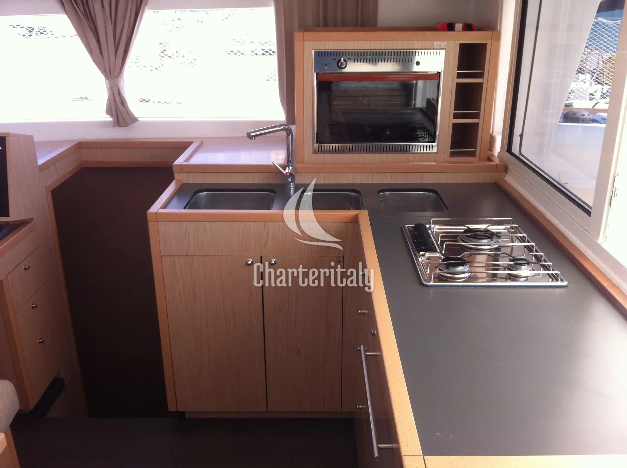 Lagoon 400 S2 - Evelina - 12