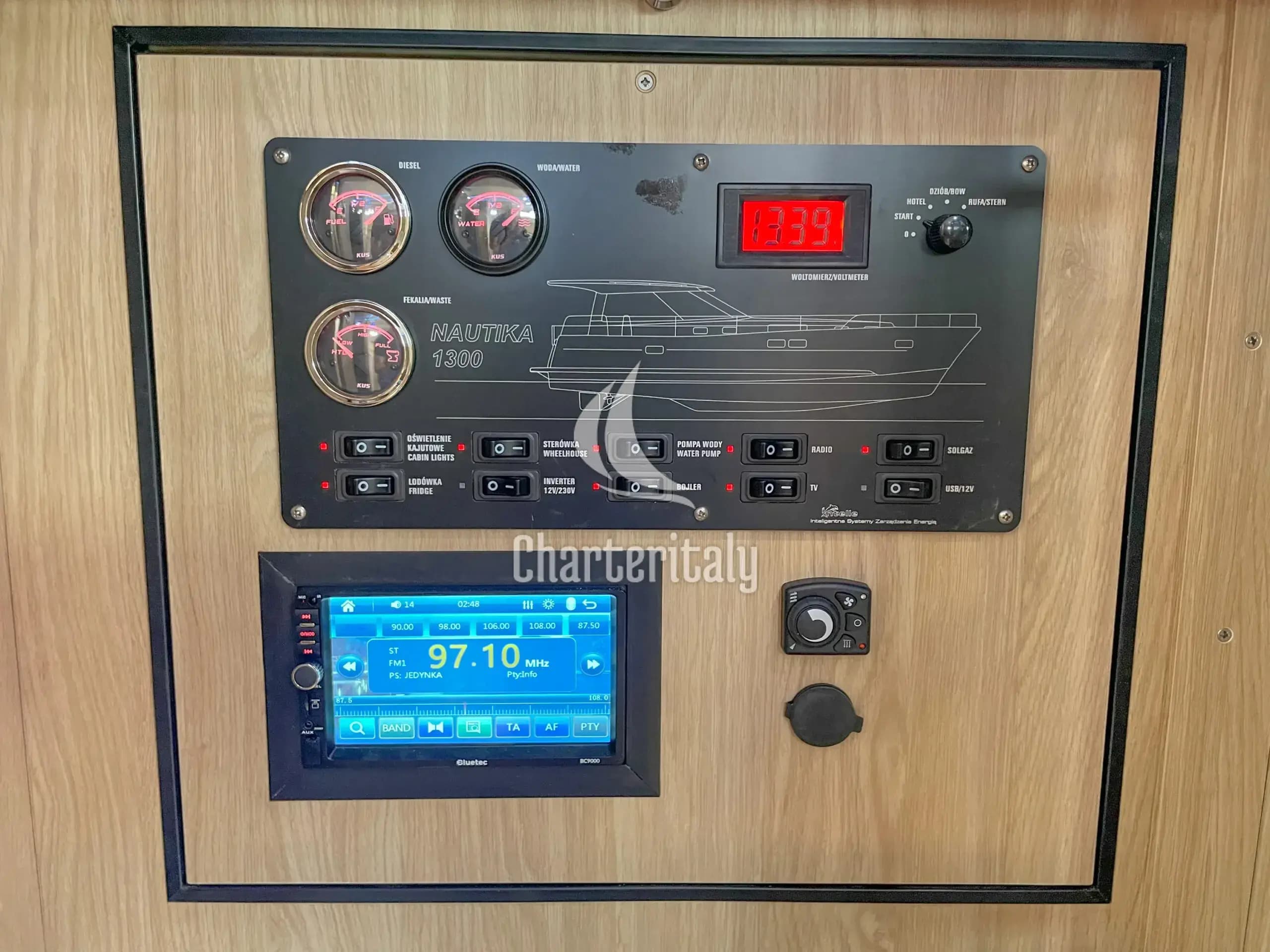 Nautika 1300 - Nautika 1300 Royal - 40