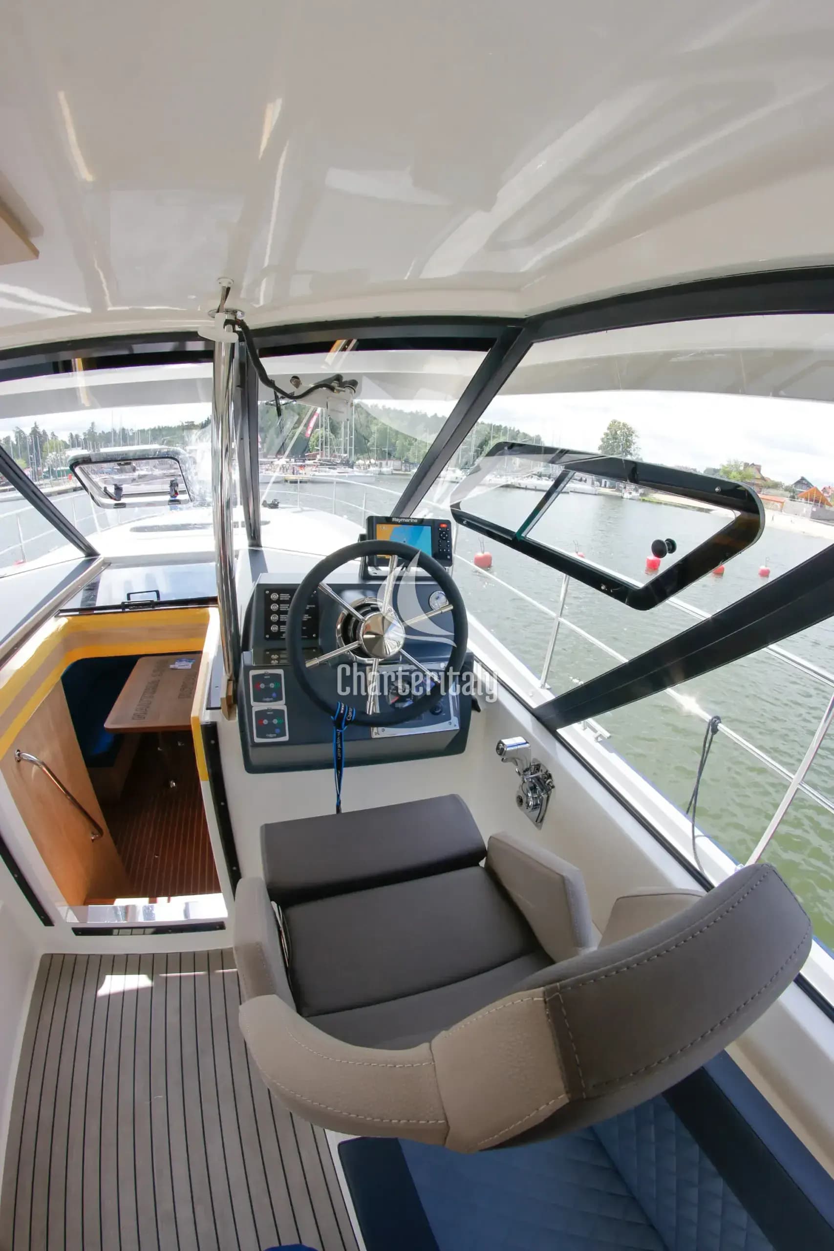 Nautika 1300 - Nautika 1300 Royal - 35