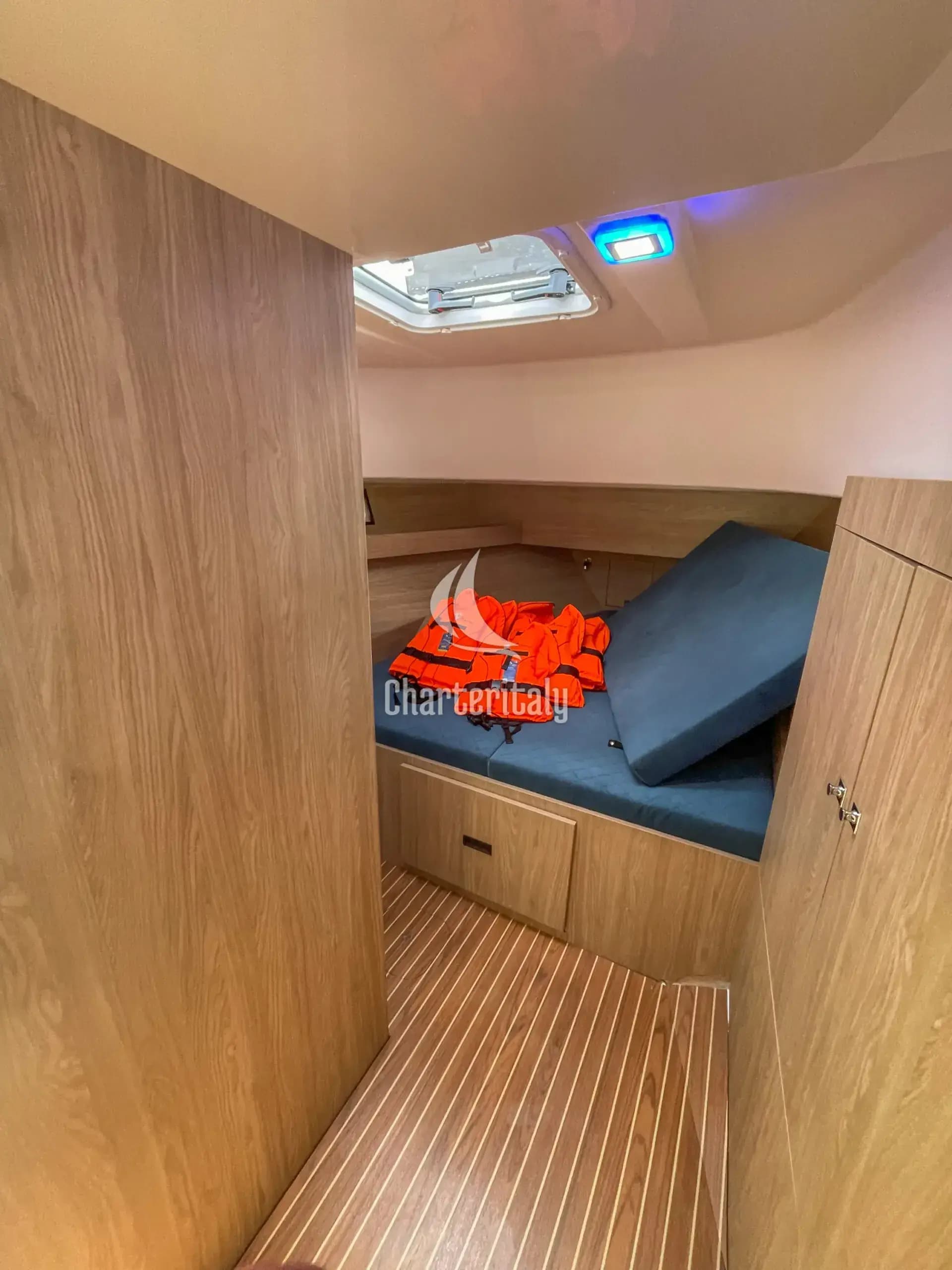 Nautika 1300 - Nautika 1300 Royal - 20