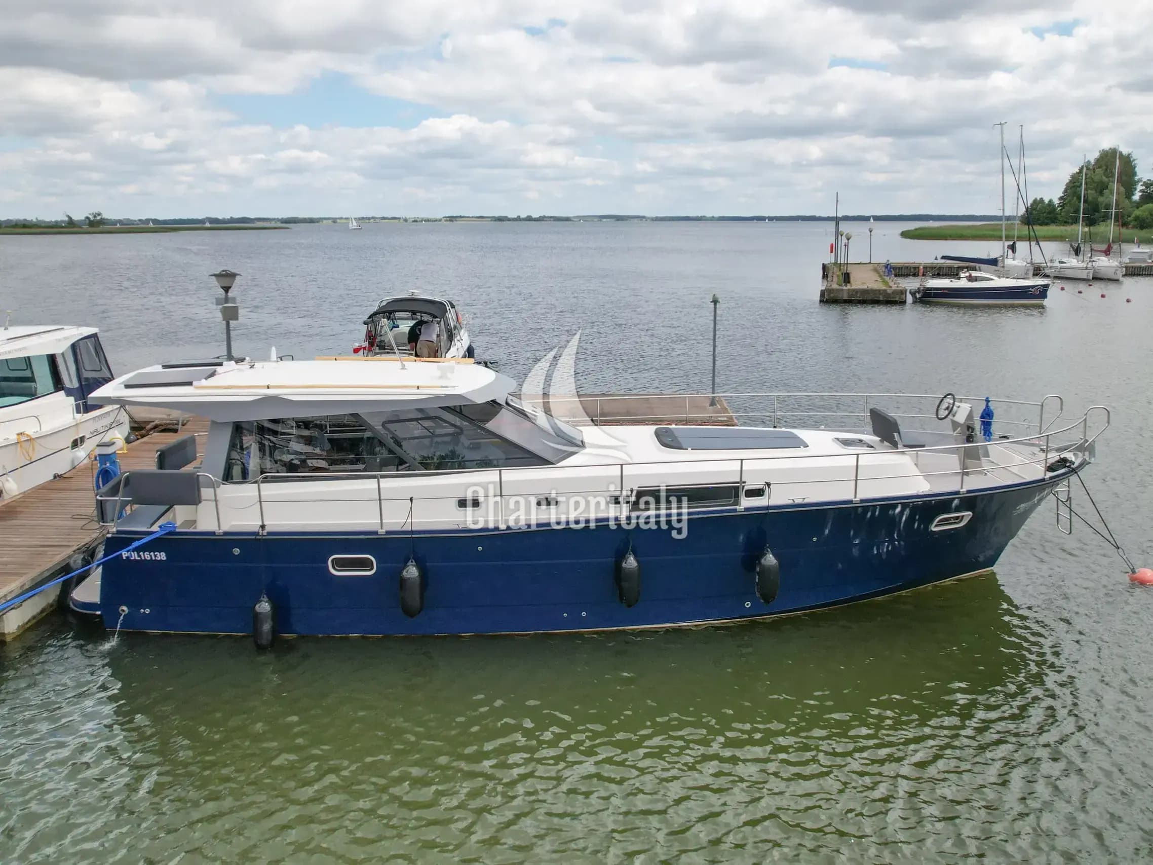 Nautika 1300 - Nautika 1300 Royal - 1