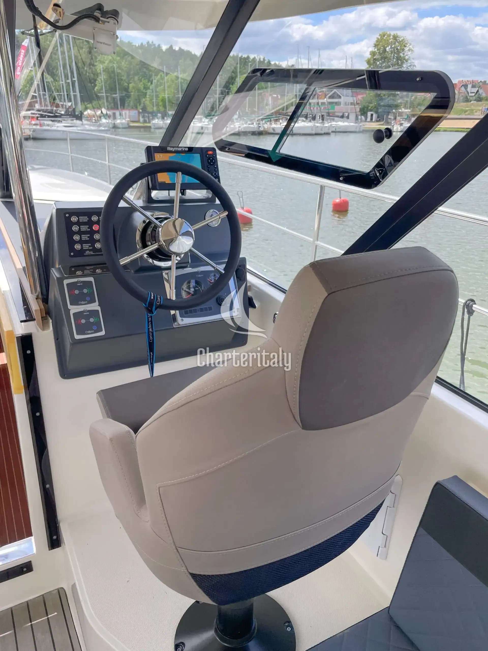 Nautika 1300 - Nautika 1300 Royal - 16