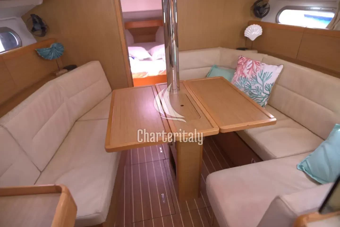 Sun Odyssey 36i - Candy - 3