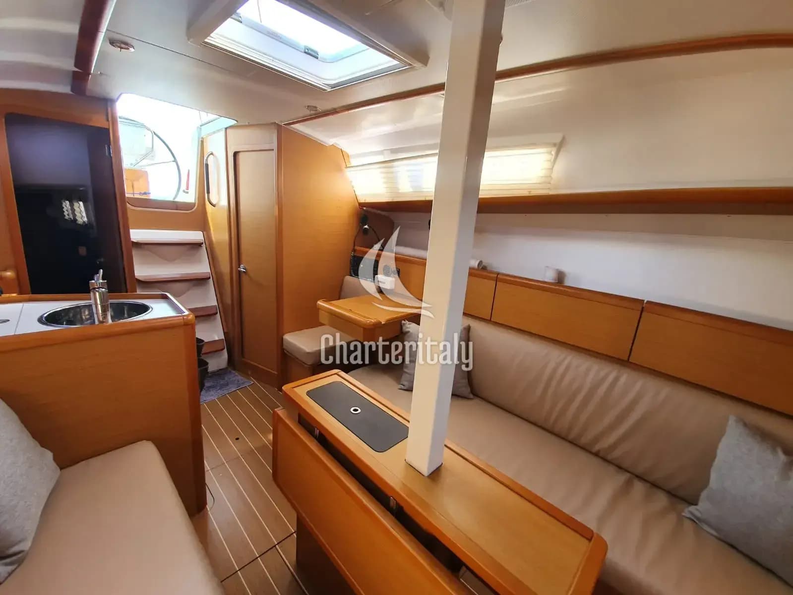Sun Odyssey 33i - Aqua - 12