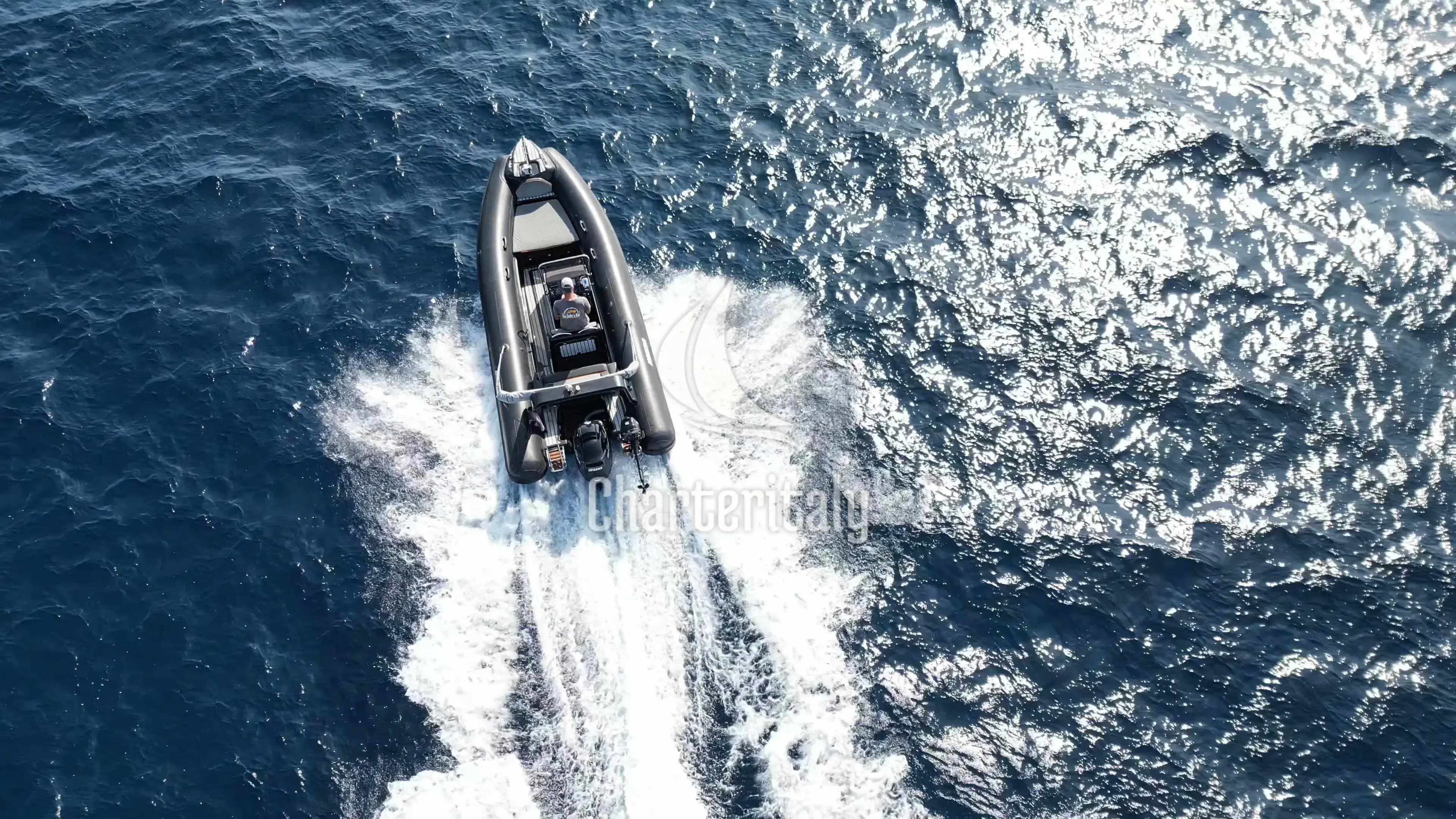 Motorboat - Triton - 4