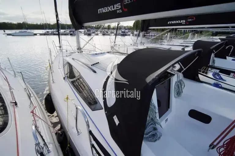 Maxus 33.1 RS - Wyspa Gilma - 4