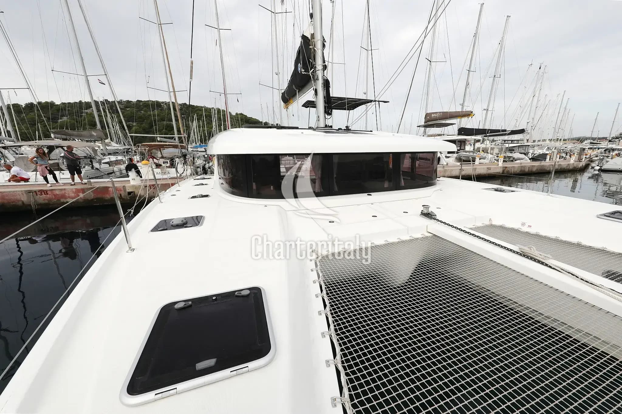 Lagoon 42 - 4 + 2 cab. - Air Wave - 12