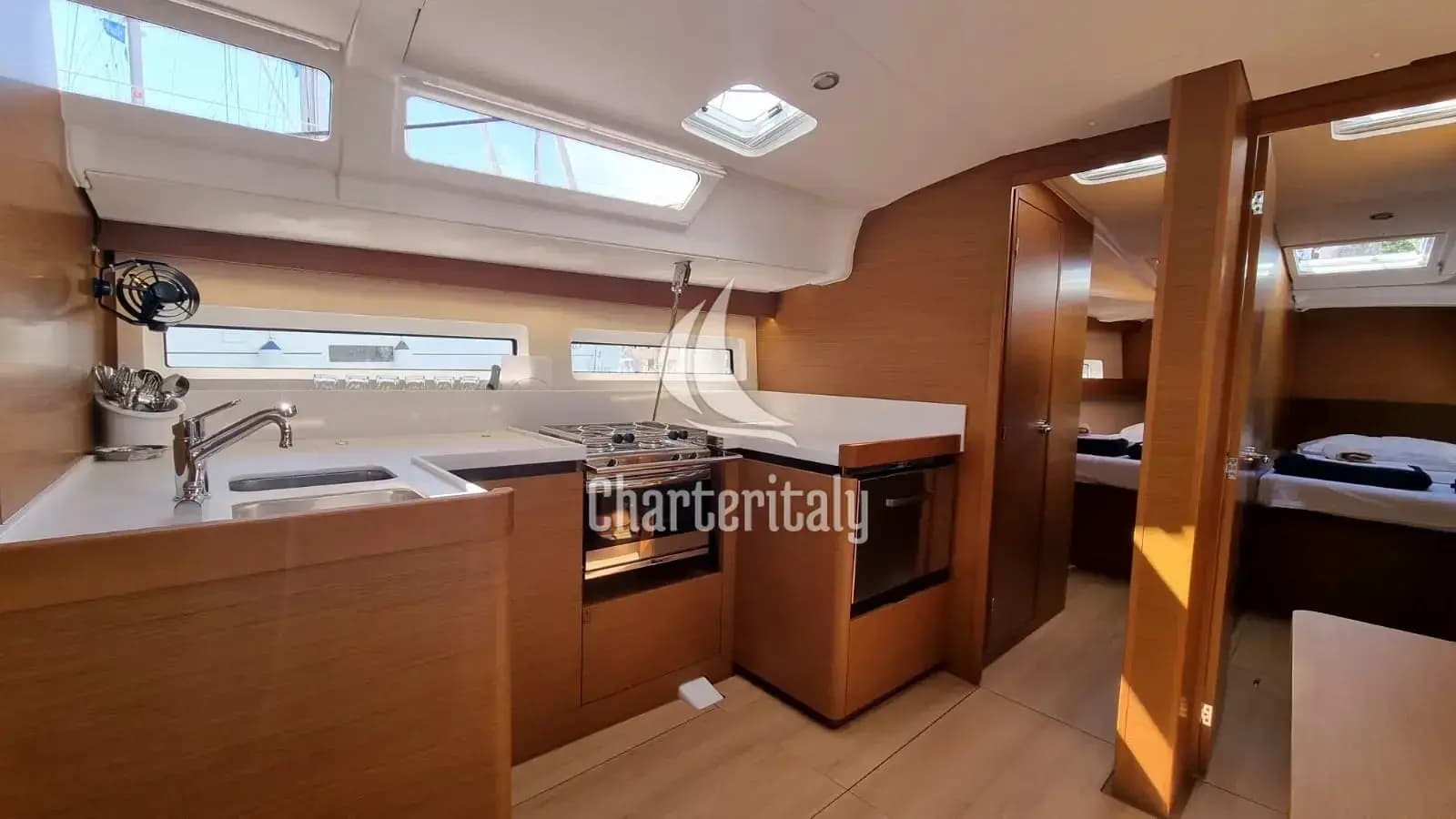 Sun Odyssey 490 - Izzy - 37