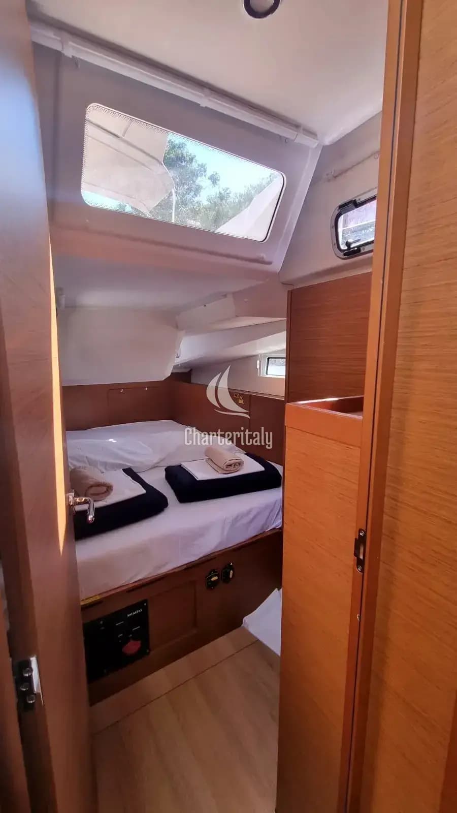 Sun Odyssey 490 - Izzy - 8