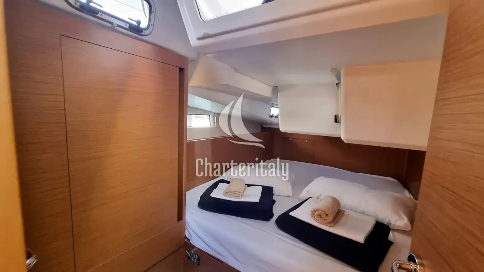 Sun Odyssey 490 - Izzy - 47