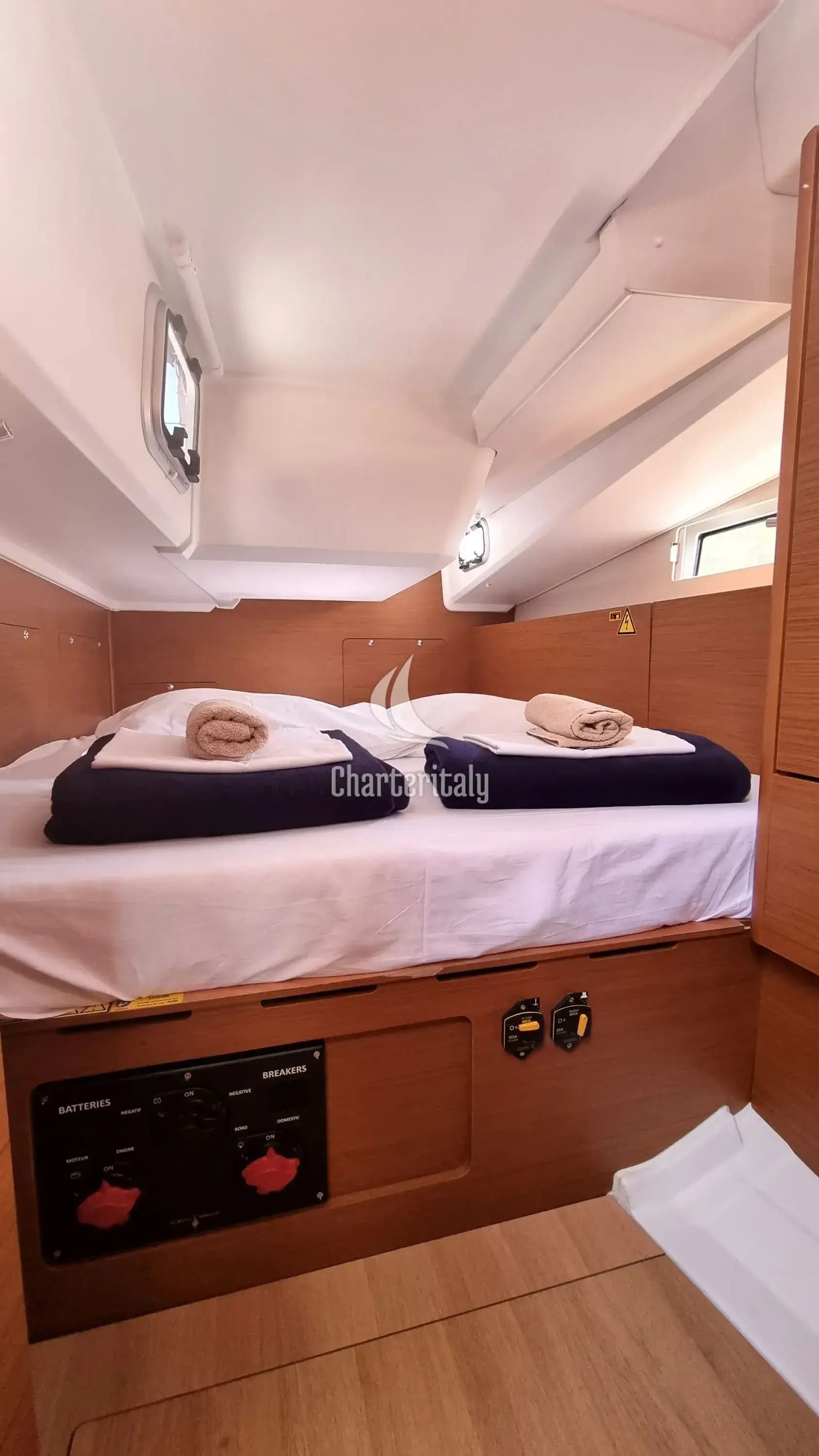 Sun Odyssey 490 - Izzy - 35
