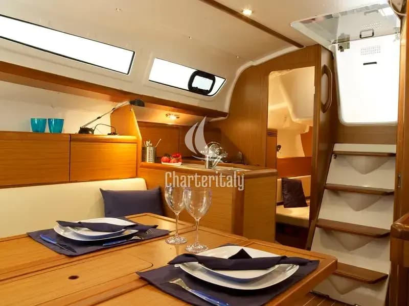 Sun Odyssey 30i - Beagle - 2