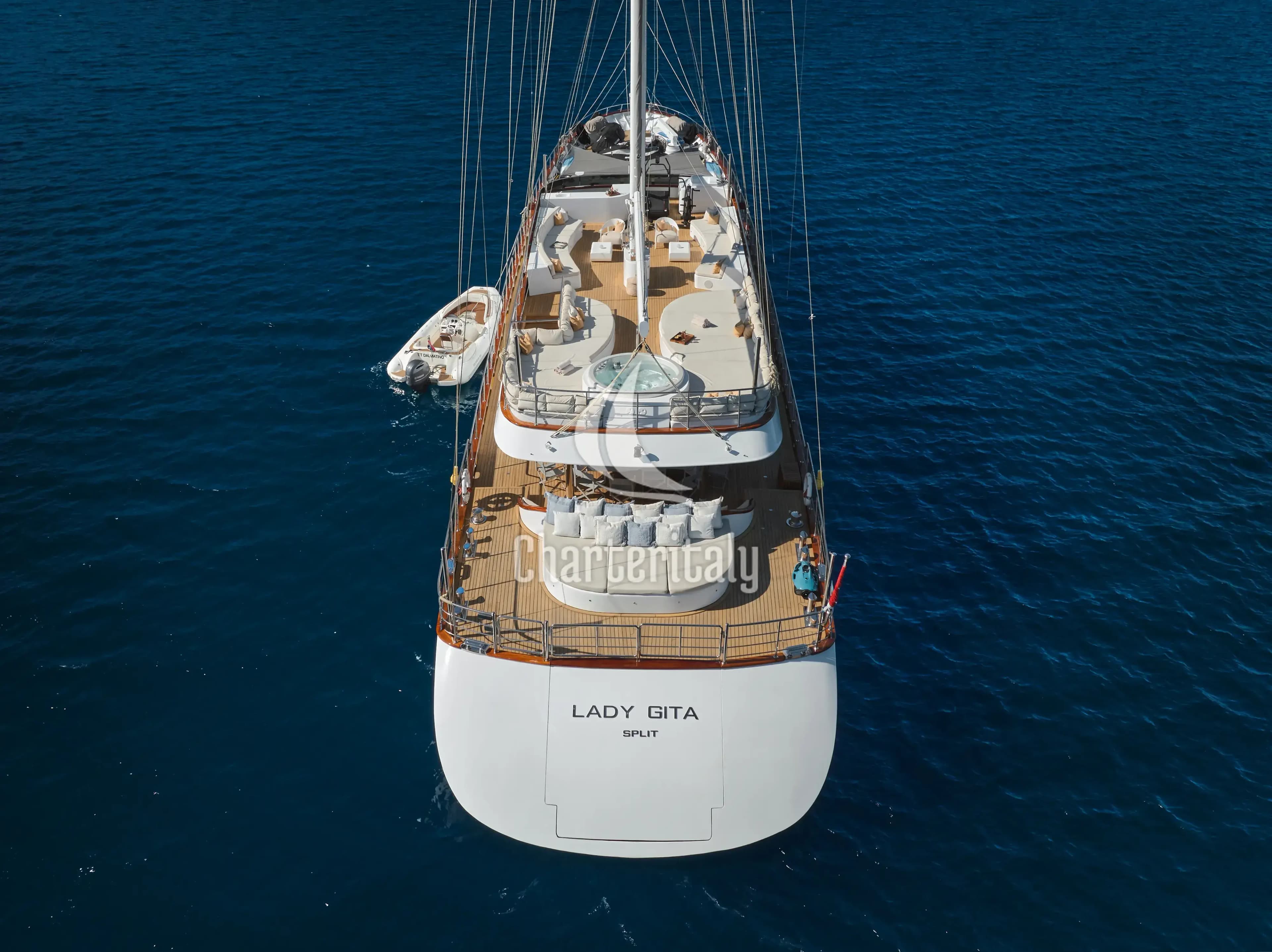 Motor sailer - Lady Gita - 34