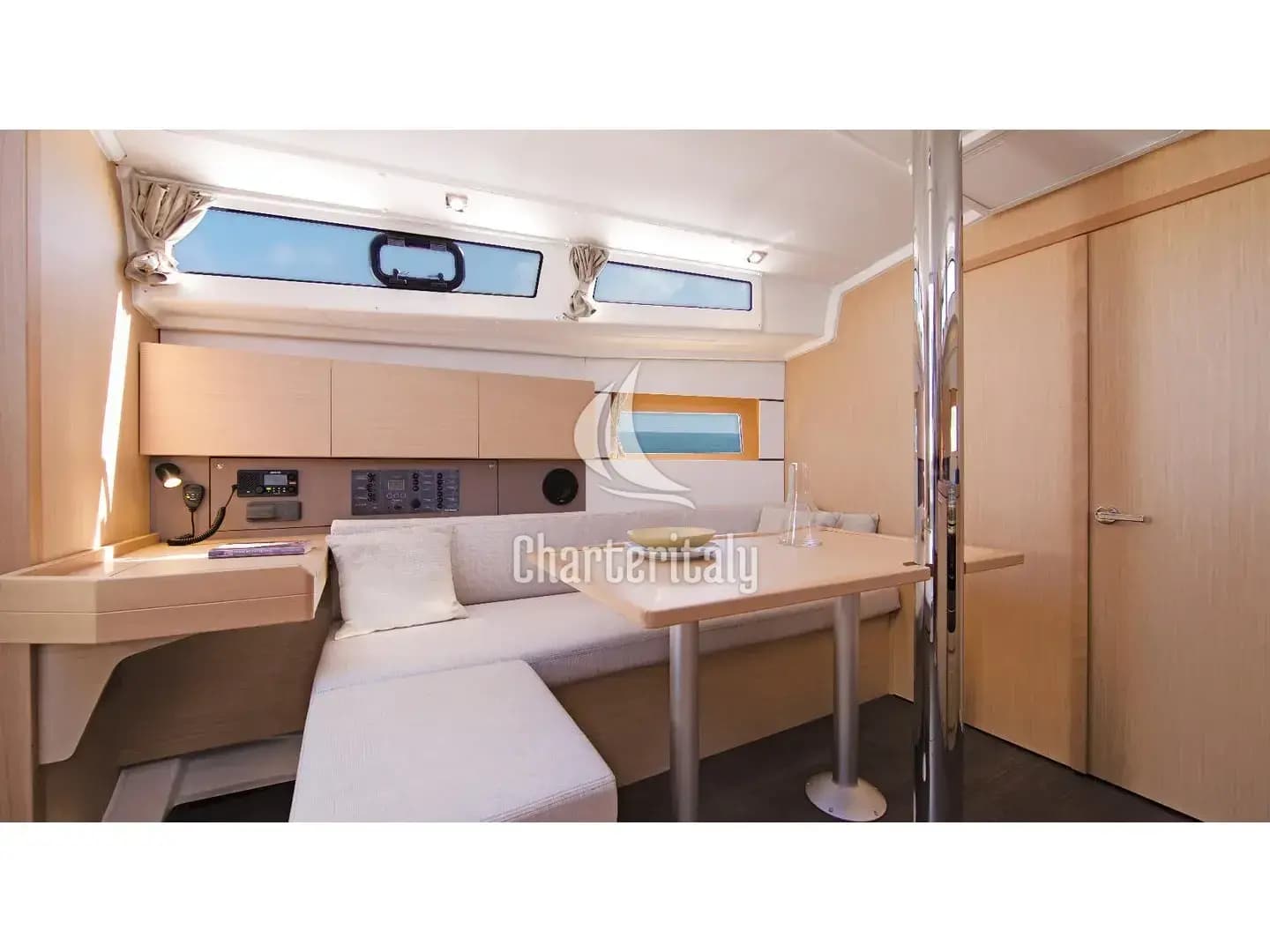 Oceanis 38.1 - Sail Pride - 2