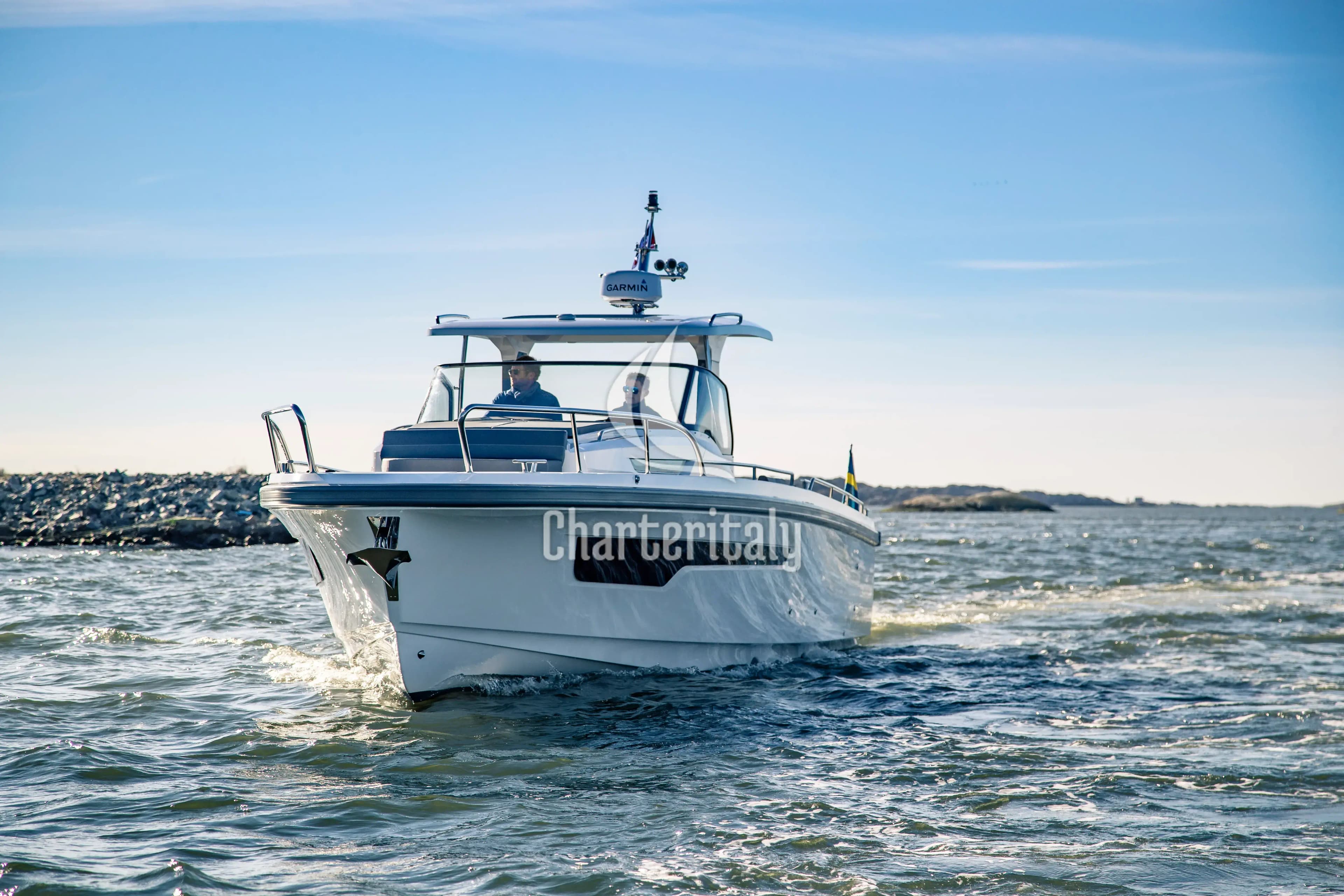 Nimbus Tender T11 - Nimbus Tender T11 - 13