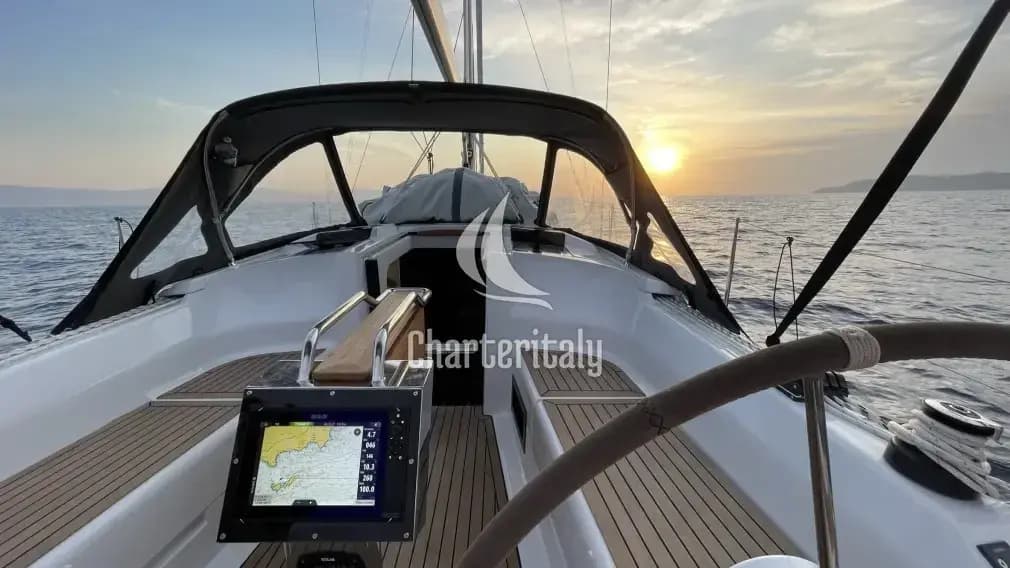 Hanse 348 - URSA - 6