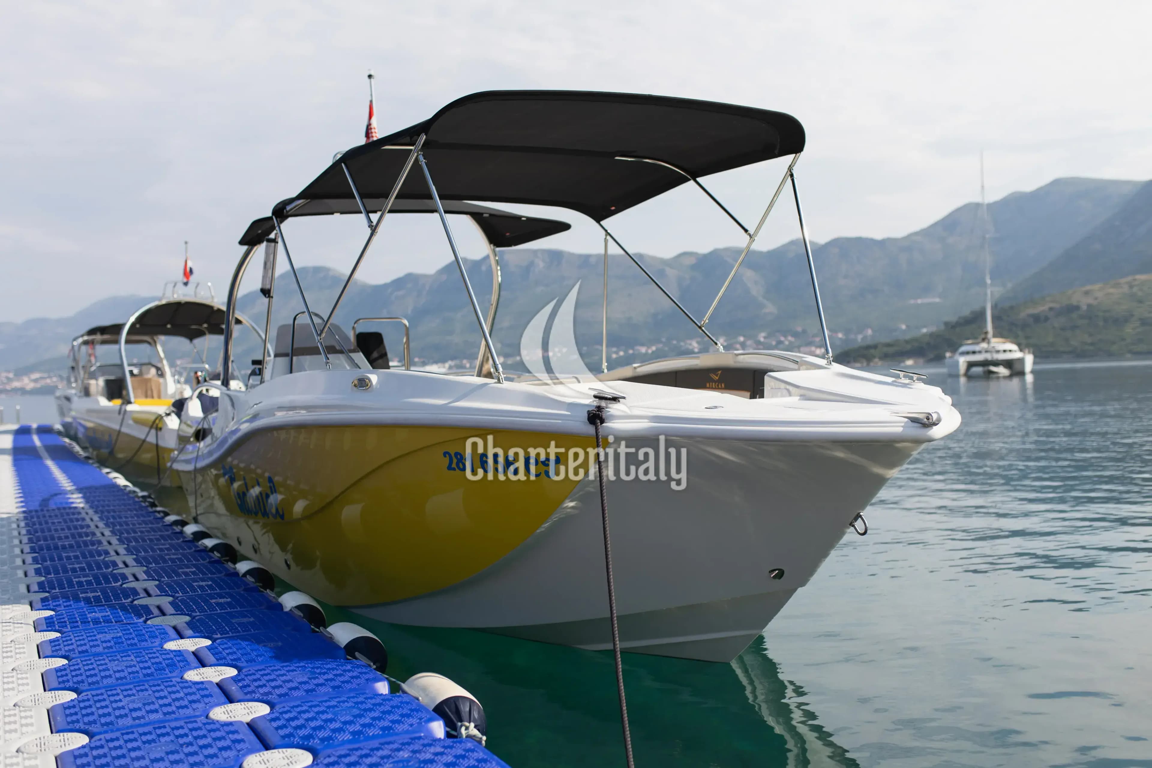 Motorboat - Comfort - 3